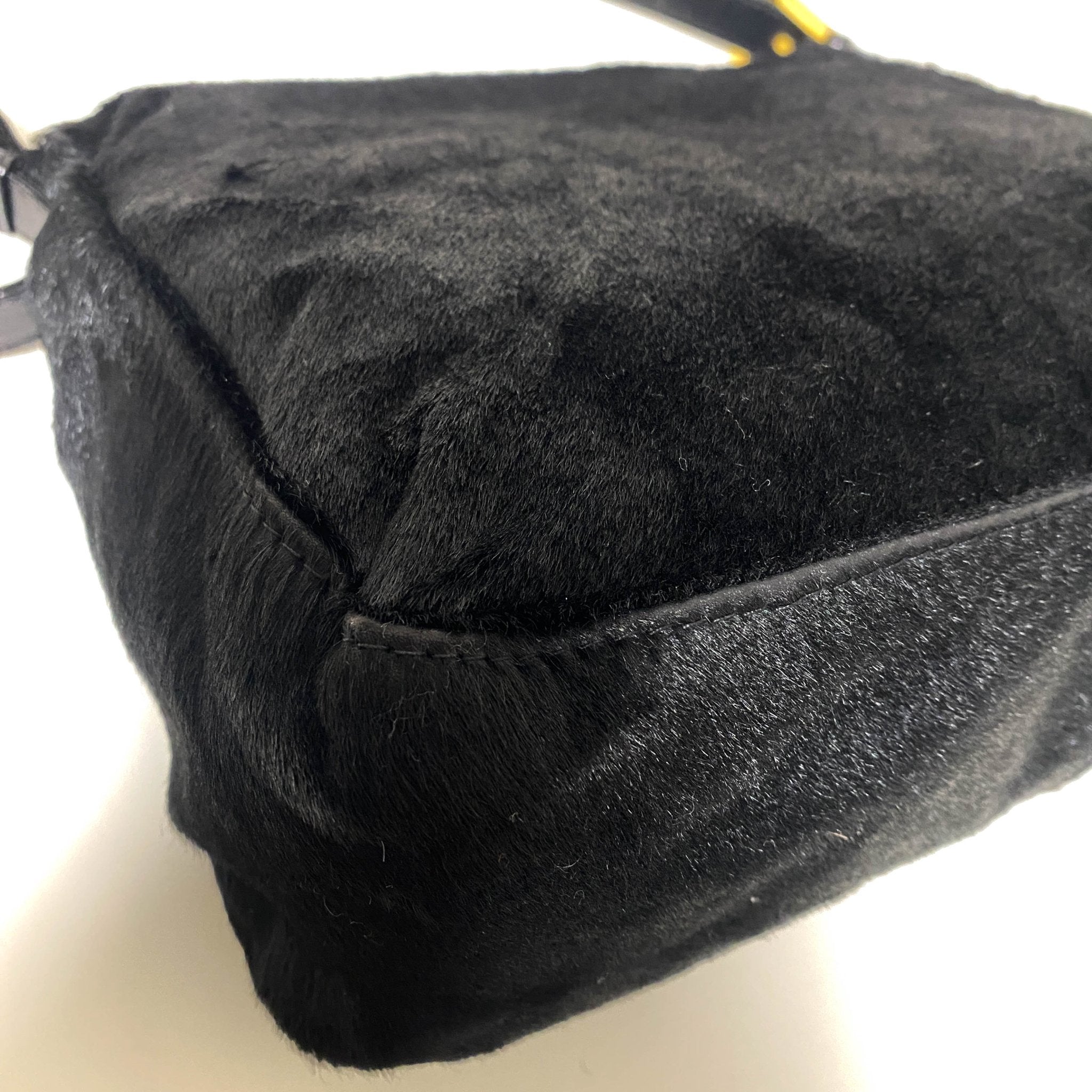 FENDI Mamma Baguette Black Pony Hair, in , Sold by HIVE PRELOVED - Shoulder Bags, ,