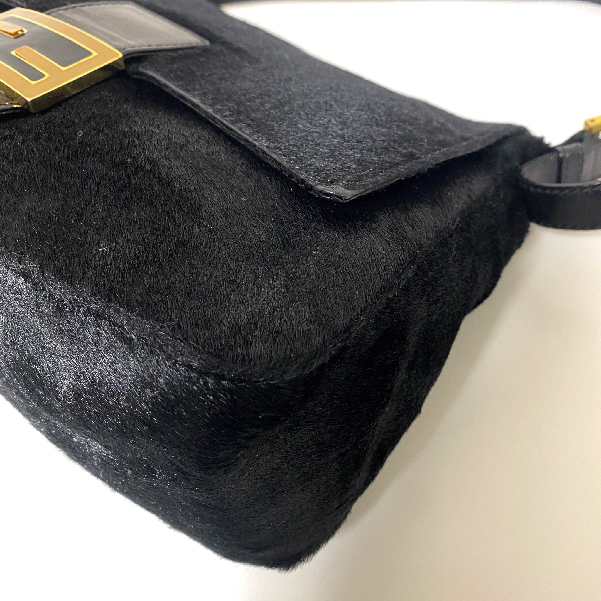 FENDI Mamma Baguette Black Pony Hair, in , Sold by HIVE PRELOVED - Shoulder Bags, ,