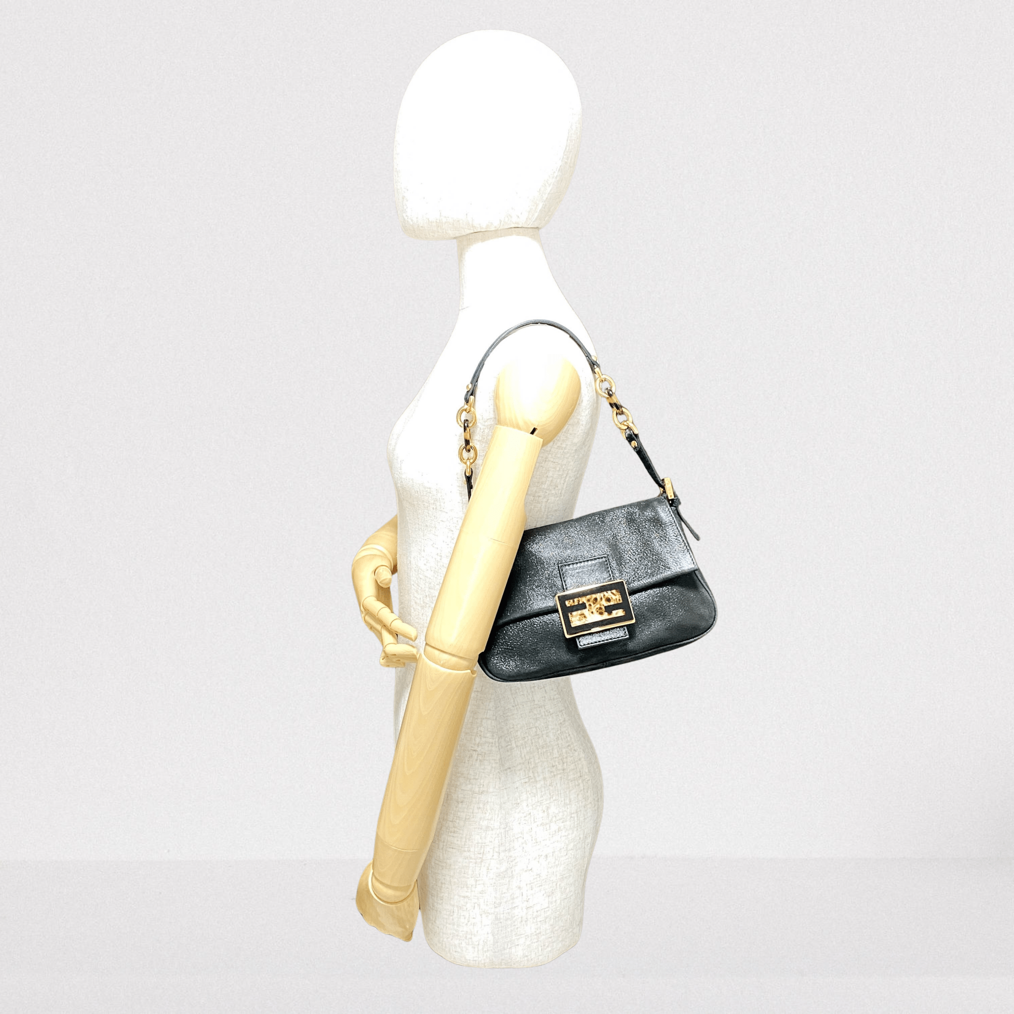 FENDI Mini Mamma Baguette Metaric Black Leather Shoulder Bag, in , Sold by HIVE PRELOVED - Mini bags, Shoulder Bags,