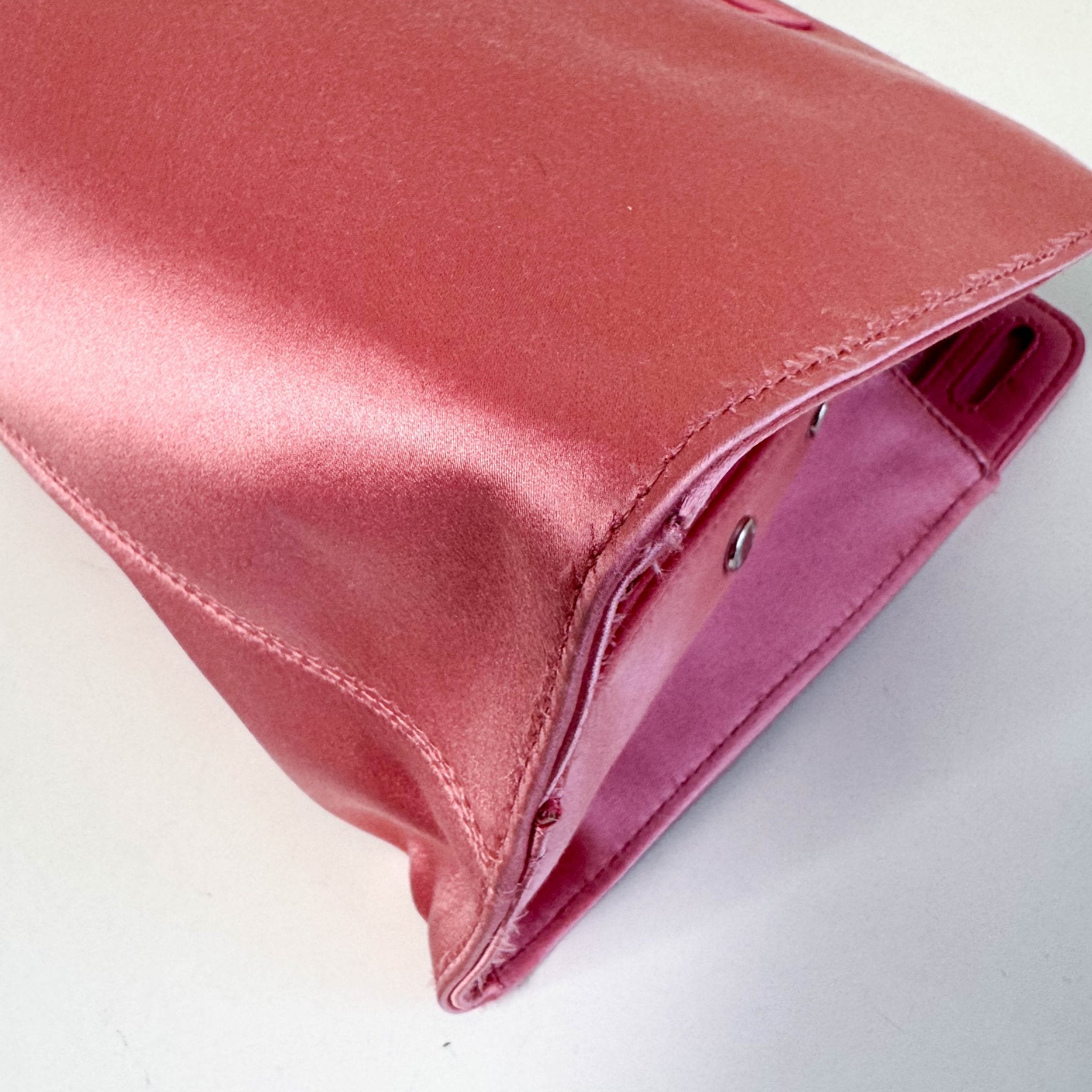 FENDI Pink Stain Hand Bag, in , Sold by HIVE PRELOVED - Handle Bags, ,