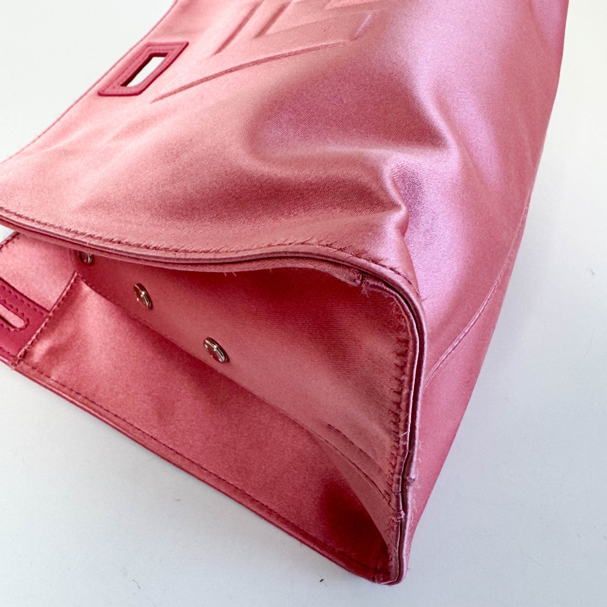 FENDI Pink Stain Hand Bag, in , Sold by HIVE PRELOVED - Handle Bags, ,