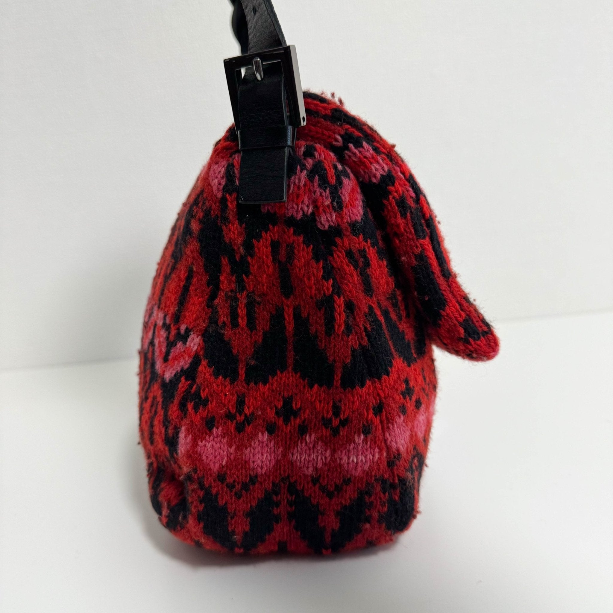 FENDI Red Wool Mamma Baguette Shoulder Bag, in , Sold by HIVE PRELOVED - Shoulder Bags, ,