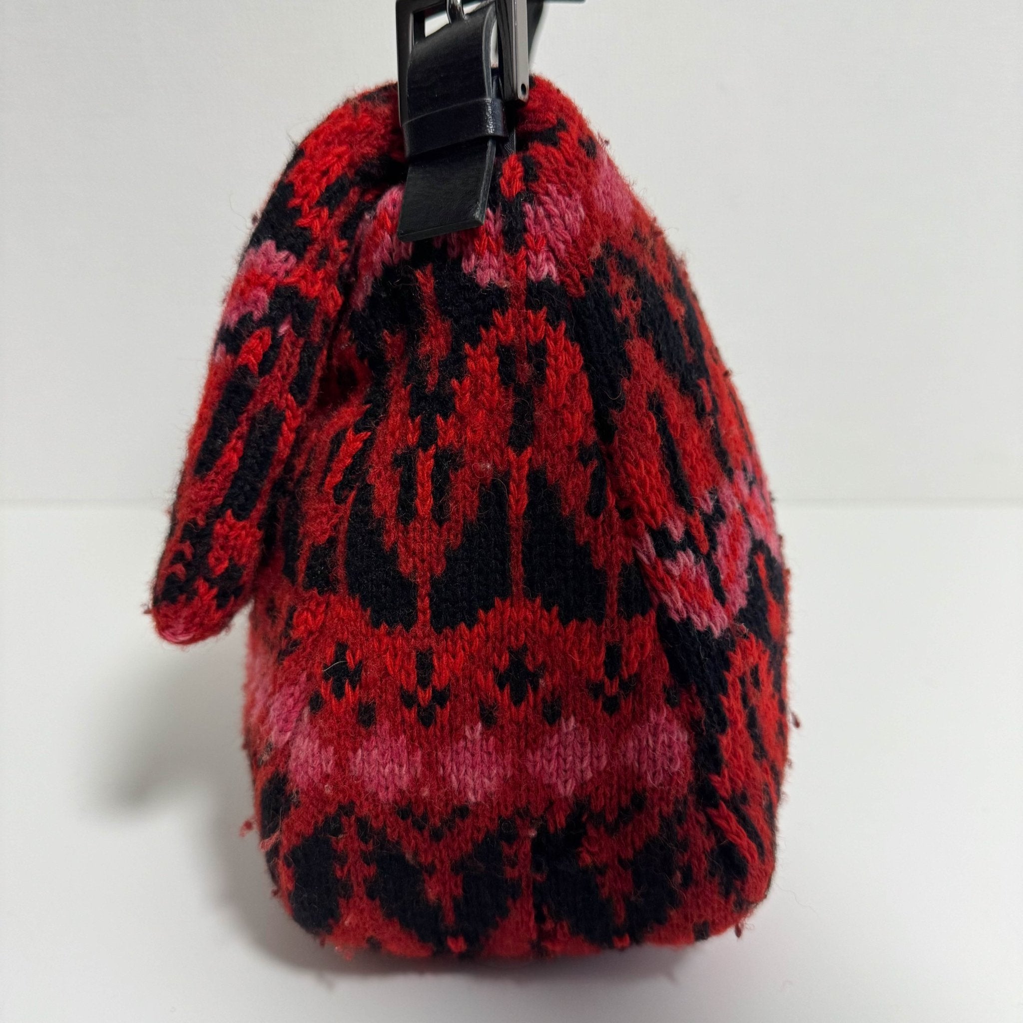 FENDI Red Wool Mamma Baguette Shoulder Bag, in , Sold by HIVE PRELOVED - Shoulder Bags, ,