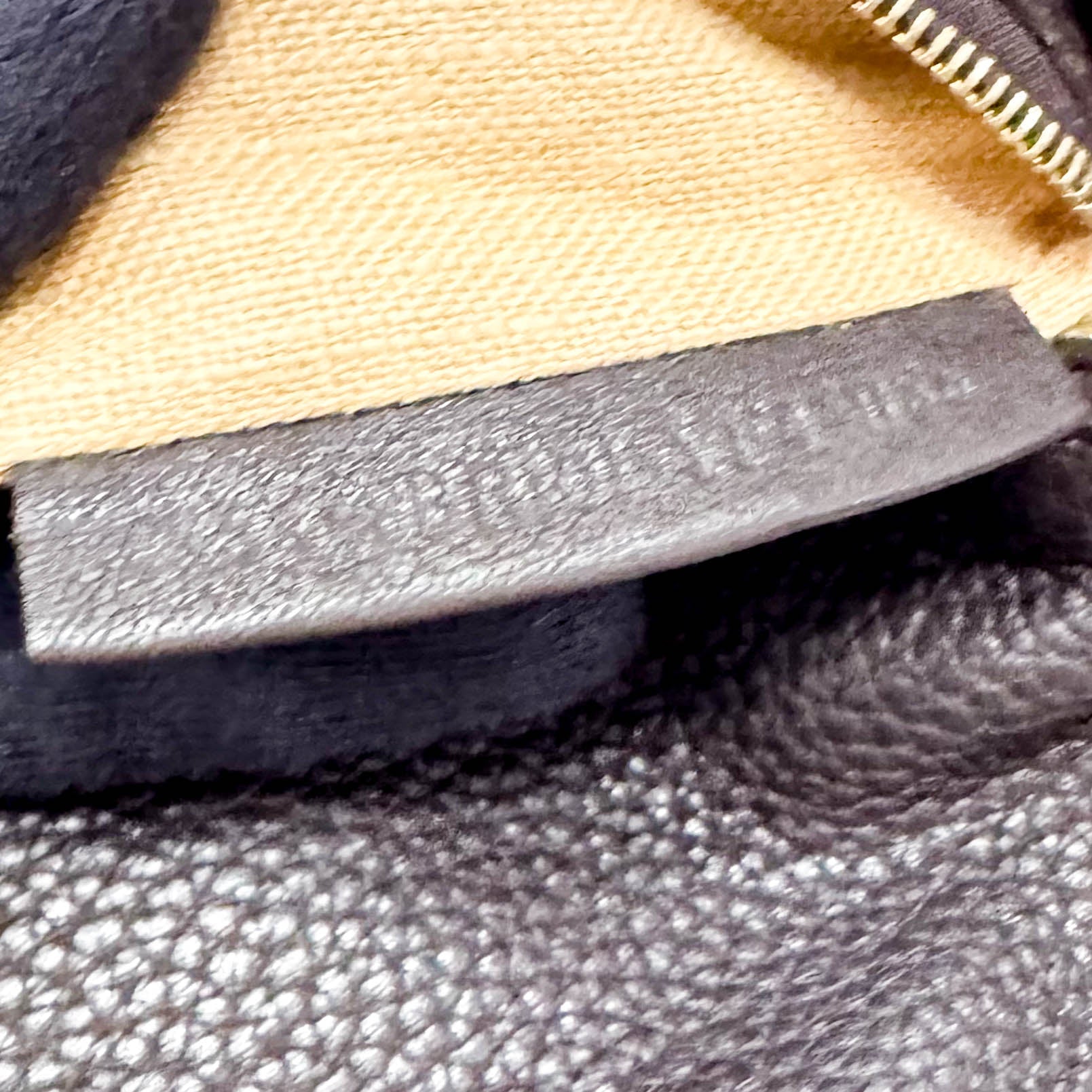 FENDI Selleria Baguette Chocolate Brown Leather Shoulder Bag, in , Sold by HIVE PRELOVED - Shoulder Bags, ,