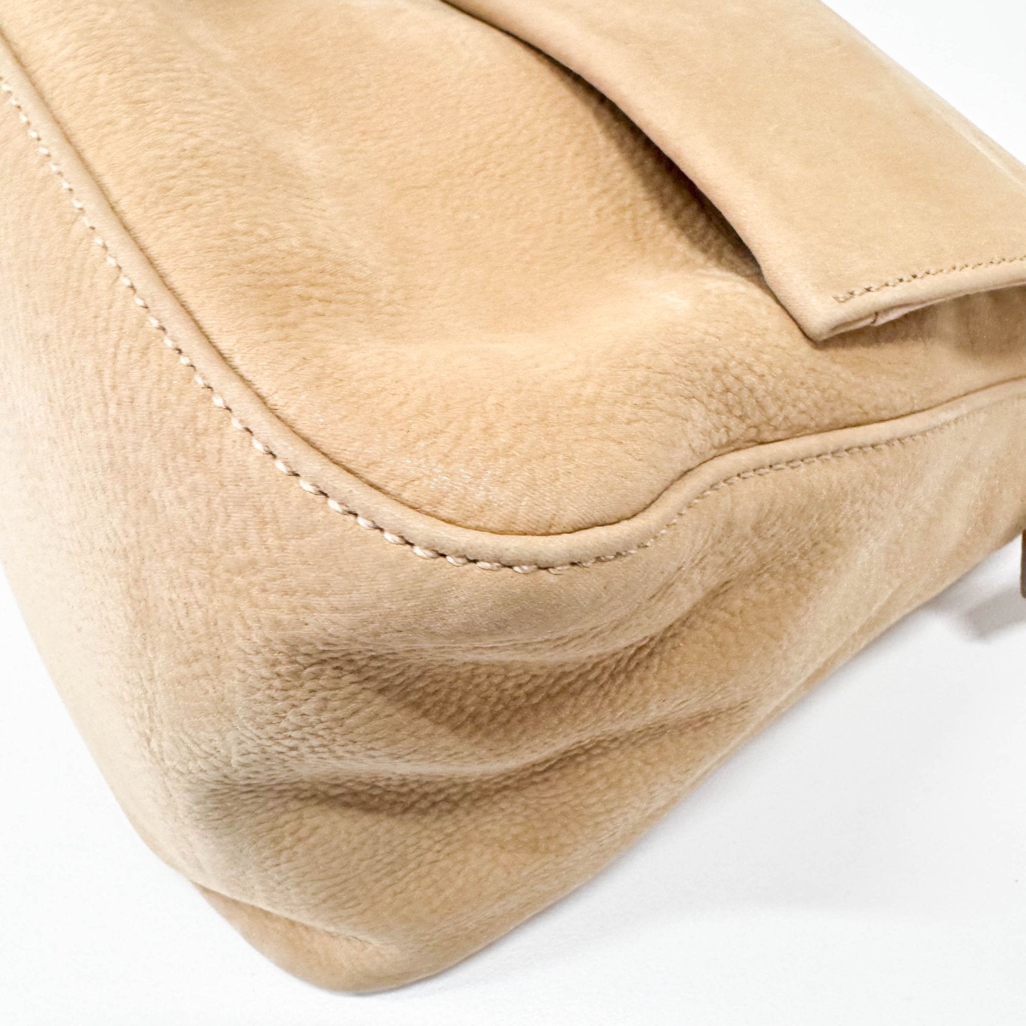 FENDI Vitello Savana Big Mamma Baguette Caramello Tartaruga Natural, in , Sold by HIVE PRELOVED - Shoulder Bags, ,