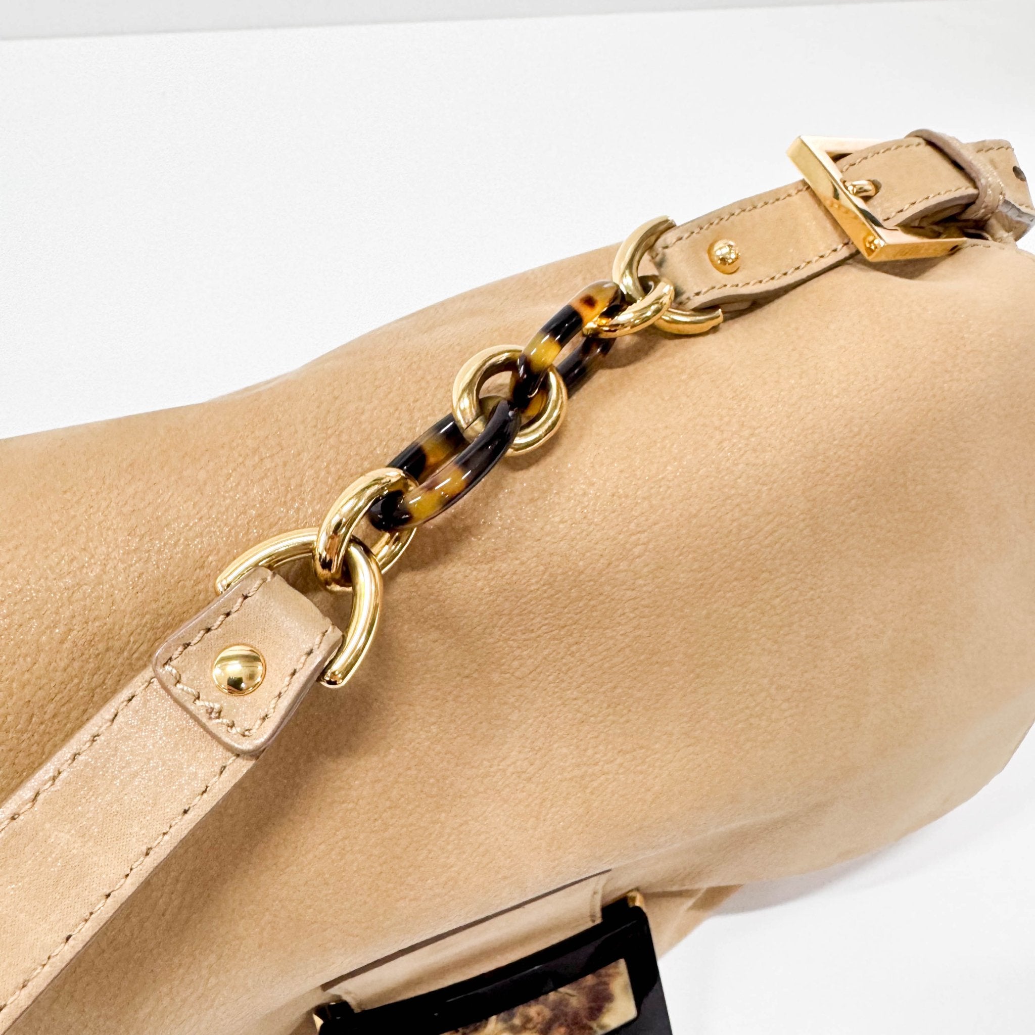 FENDI Vitello Savana Big Mamma Baguette Caramello Tartaruga Natural, in , Sold by HIVE PRELOVED - Shoulder Bags, ,