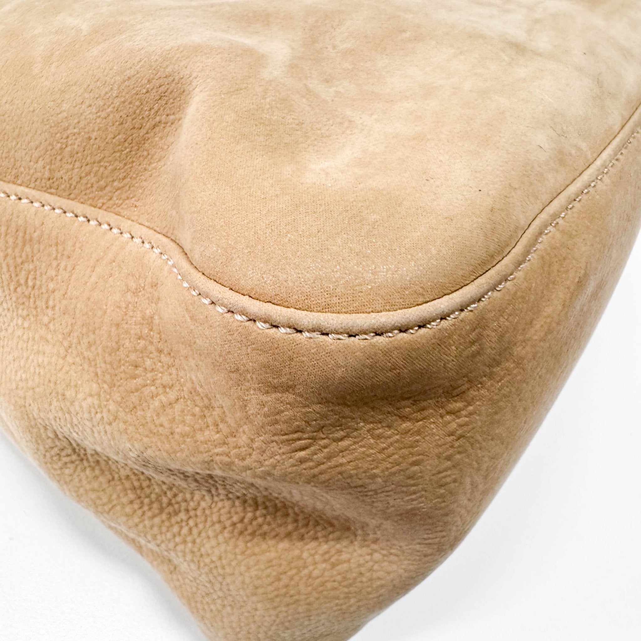 FENDI Vitello Savana Big Mamma Baguette Caramello Tartaruga Natural, in , Sold by HIVE PRELOVED - Shoulder Bags, ,