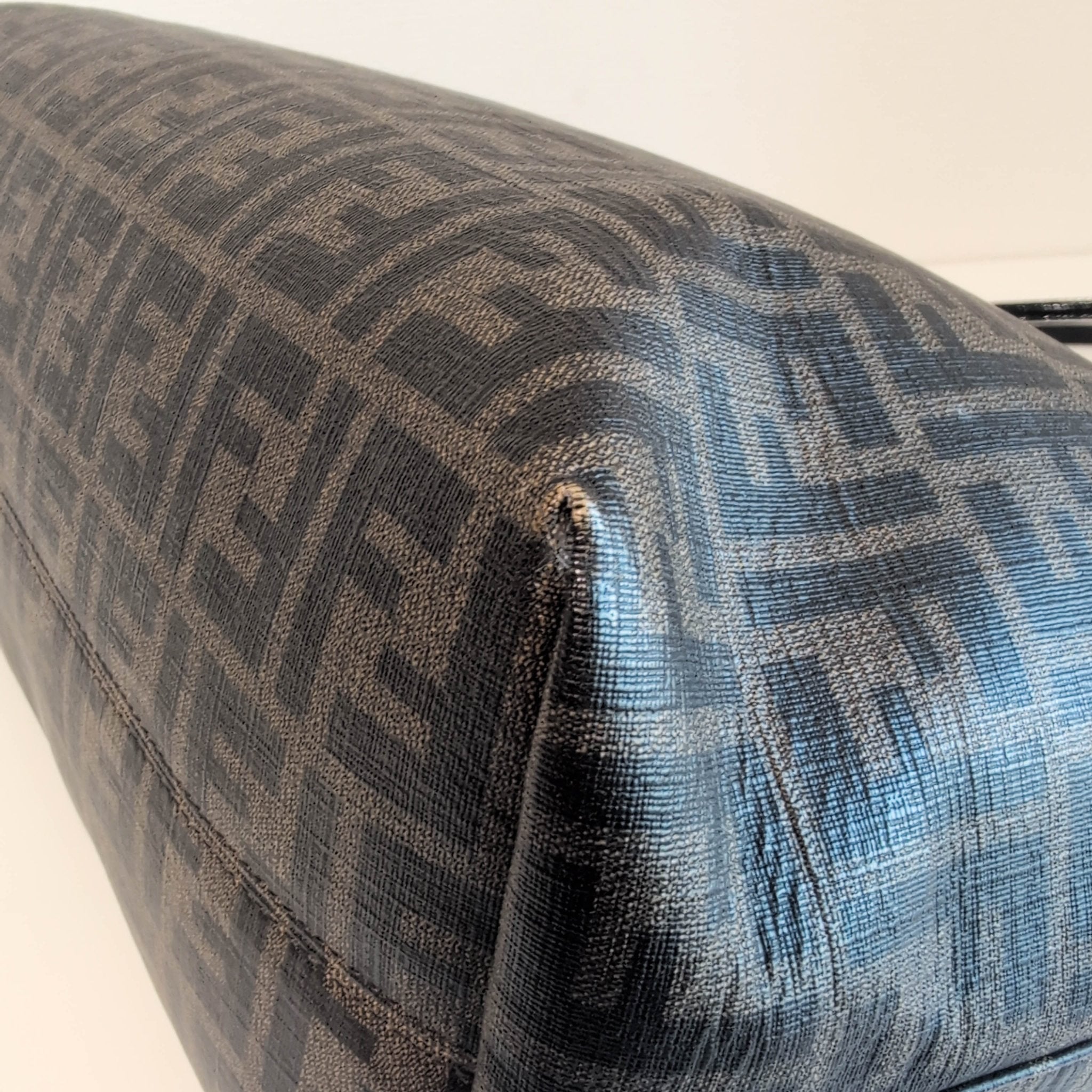 FENDI Zucca Spalmati Patent Baguette Print Medium Roll Tote, in , Sold by HIVE PRELOVED - Totes, ,