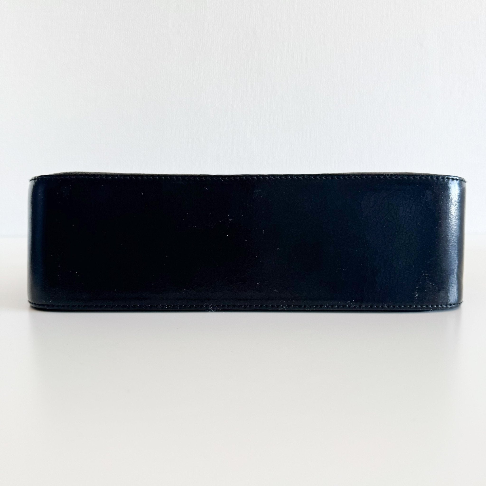 GIVENCHY Black Leather 4G Logo Shoulder Bag, in , Sold by HIVE PRELOVED - Shoulder Bags, ,