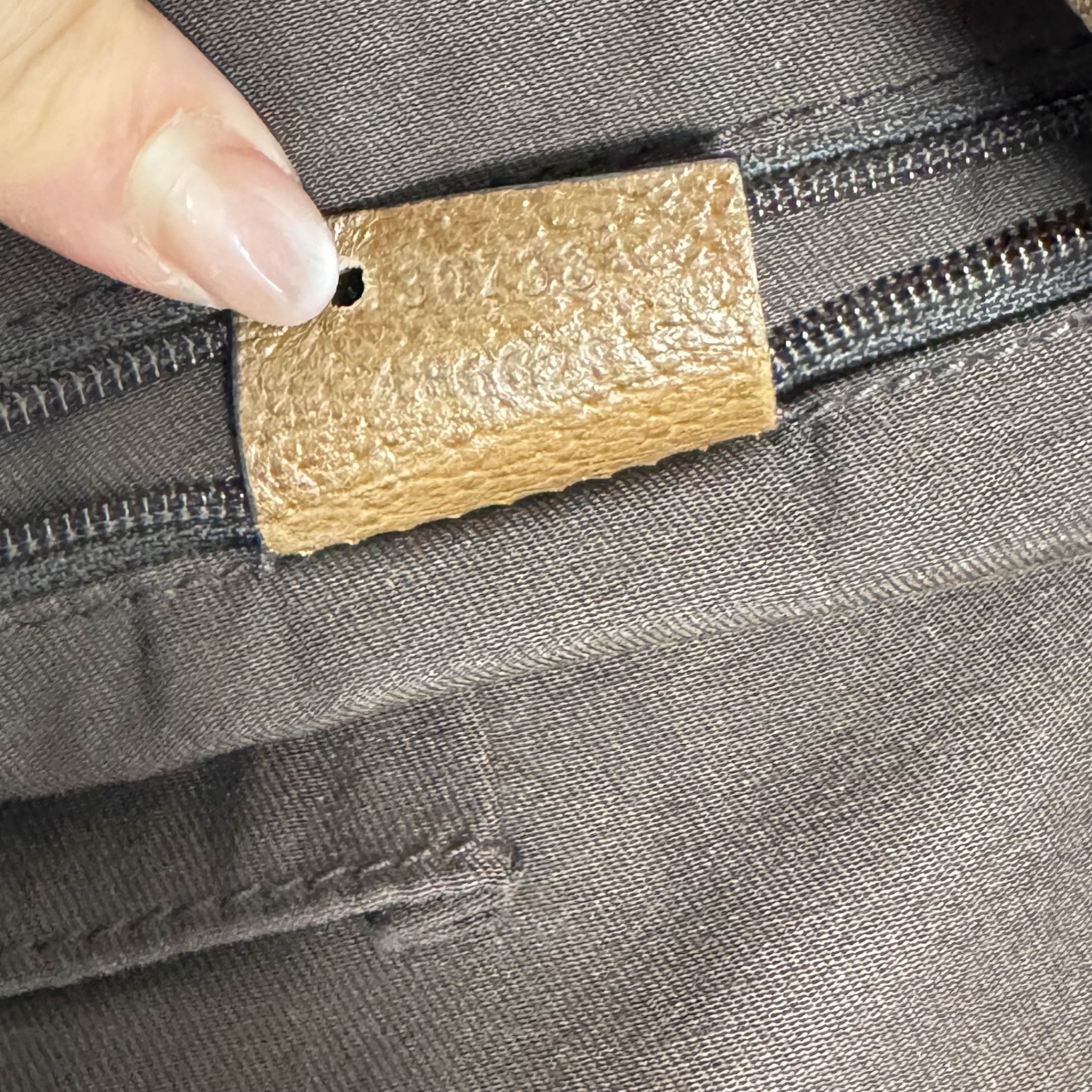 GUCCI Abbey Brown Suede Shoulder Bag, in , Sold by HIVE PRELOVED - Shoulder Bags, ,