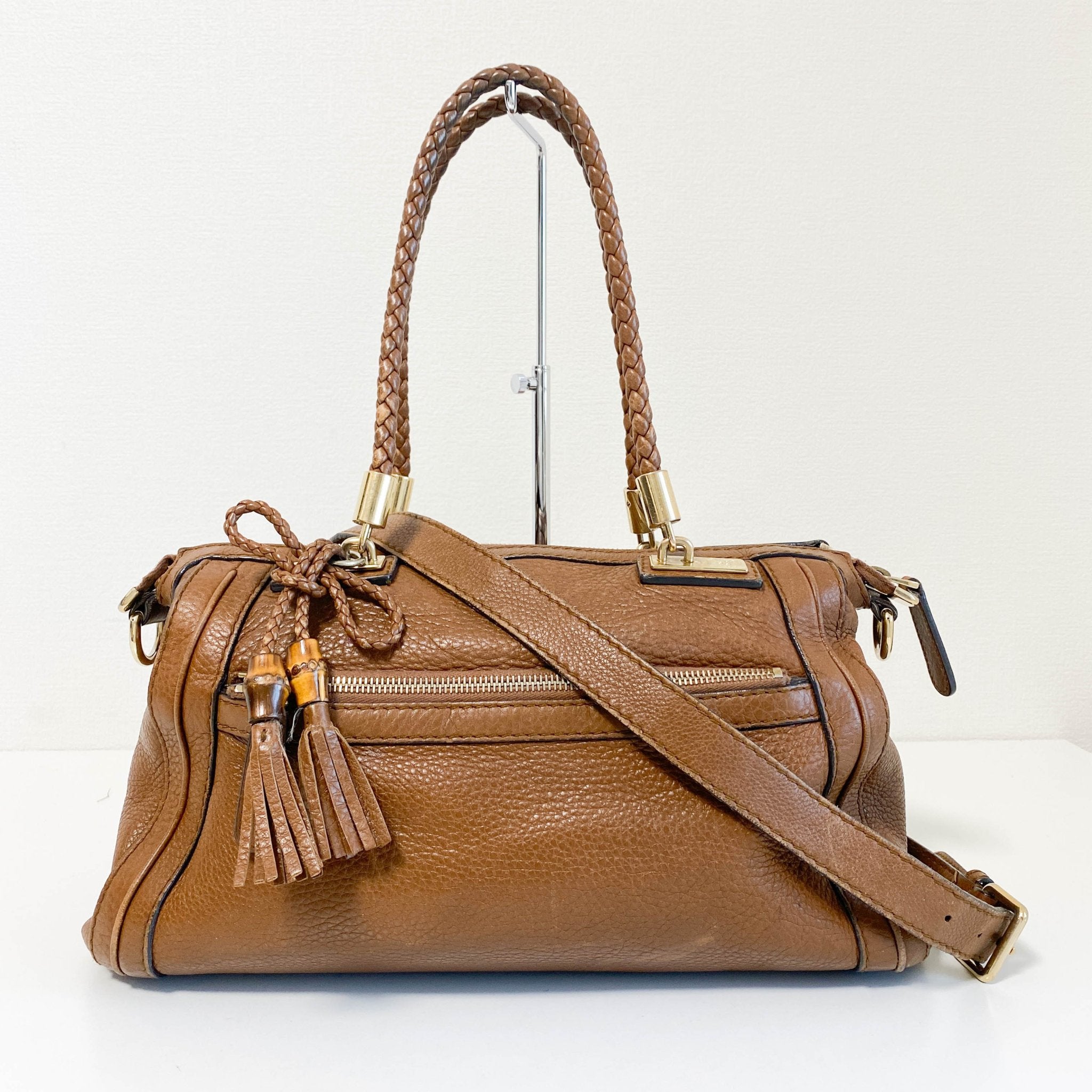GUCCI Bamboo Brown Leather Bar Tassel Shoulder Bag, in , Sold by HIVE PRELOVED - Shoulder Bags, ,