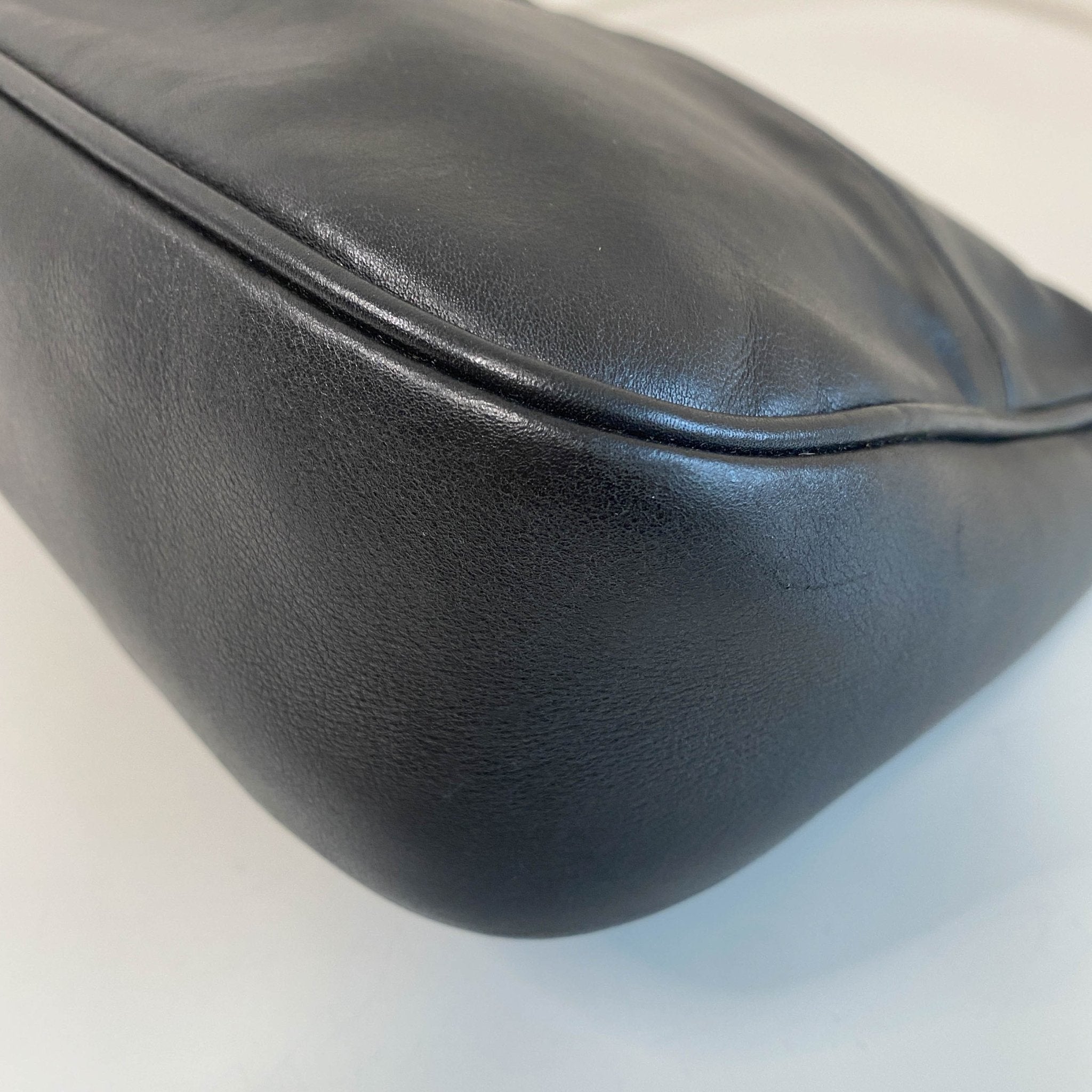 GUCCI Black Bamboo Leather Shoulder Bag, in , Sold by HIVE PRELOVED - Shoulder Bags, ,