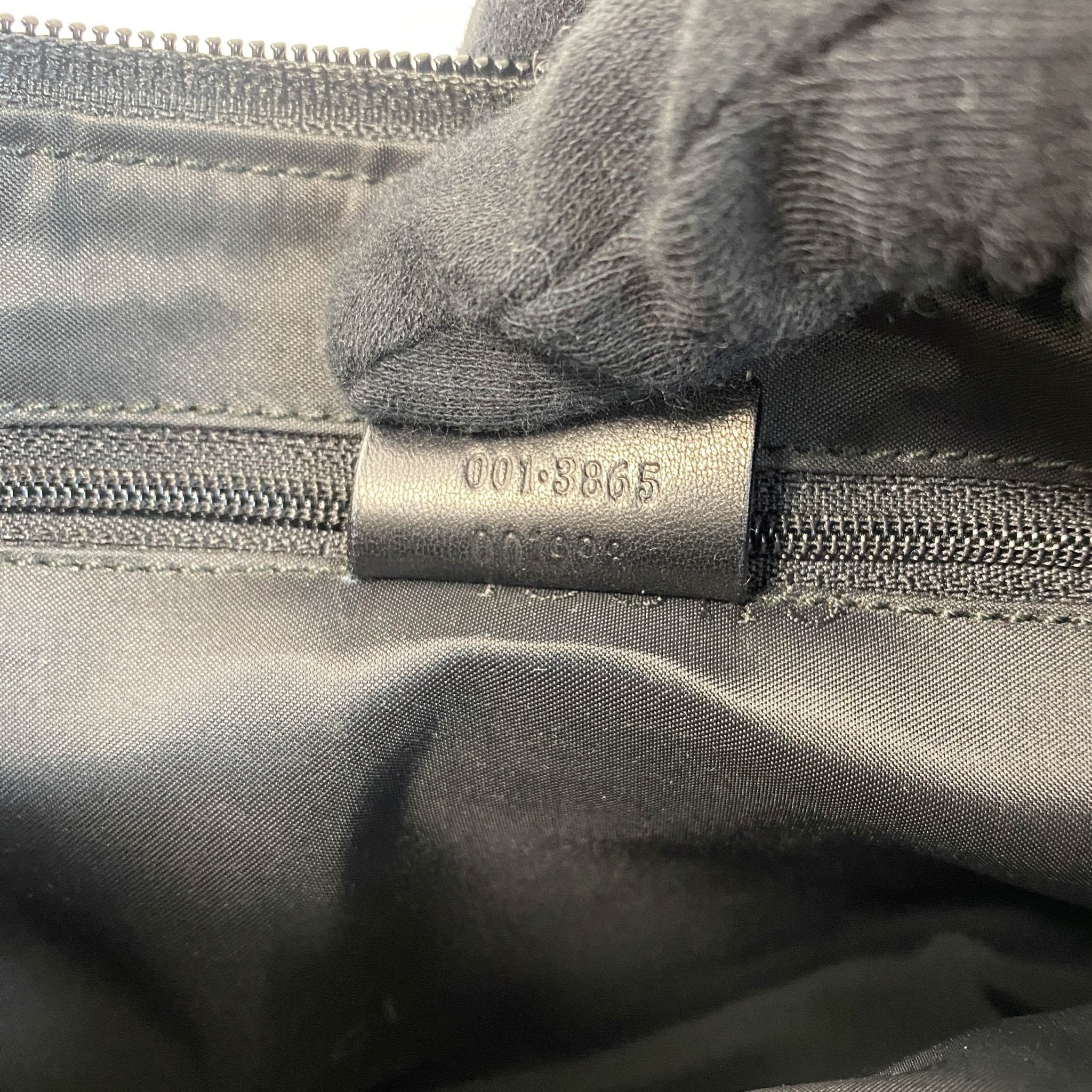 GUCCI Black Bamboo Leather Shoulder Bag, in , Sold by HIVE PRELOVED - Shoulder Bags, ,