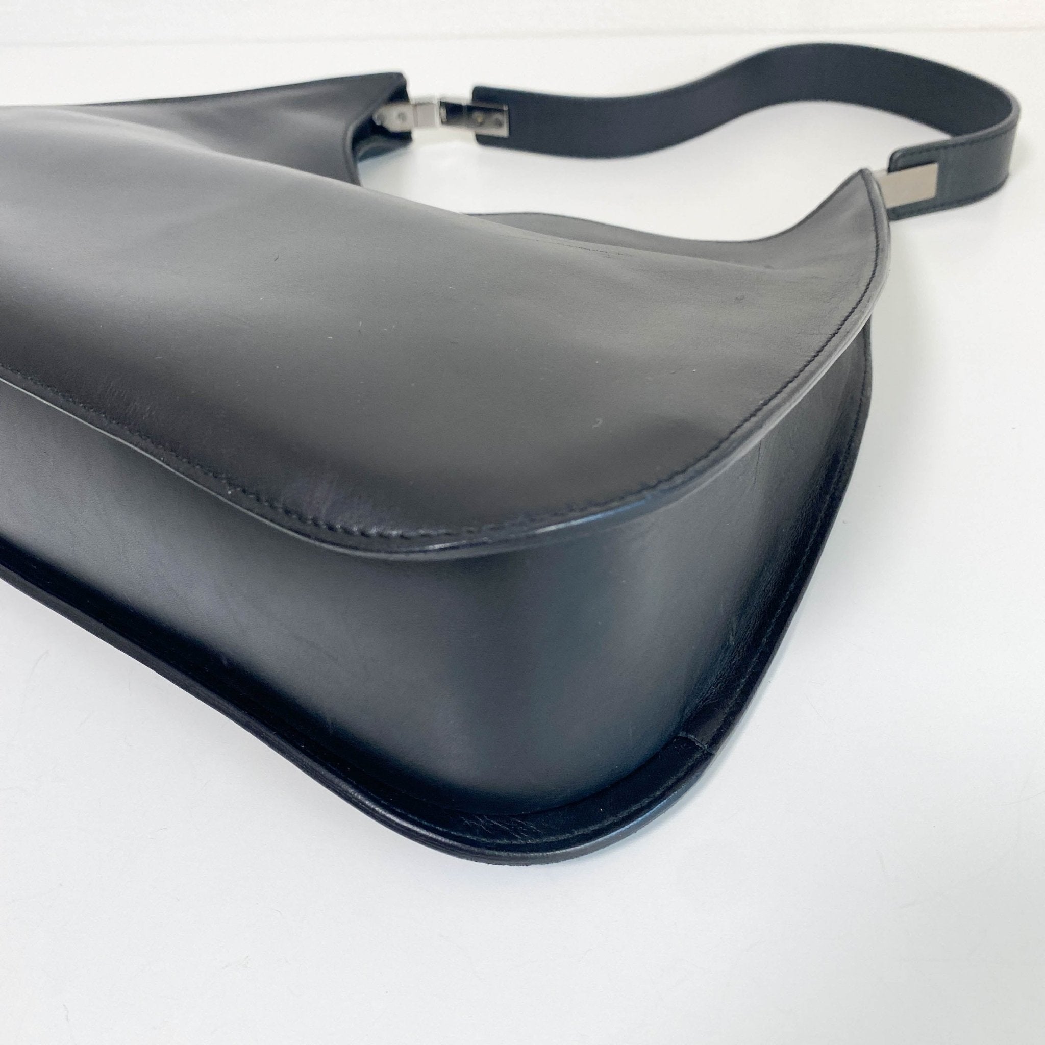 GUCCI Black Leather Hobo Shoulder Bag, in , Sold by HIVE PRELOVED - Shoulder Bags, ,