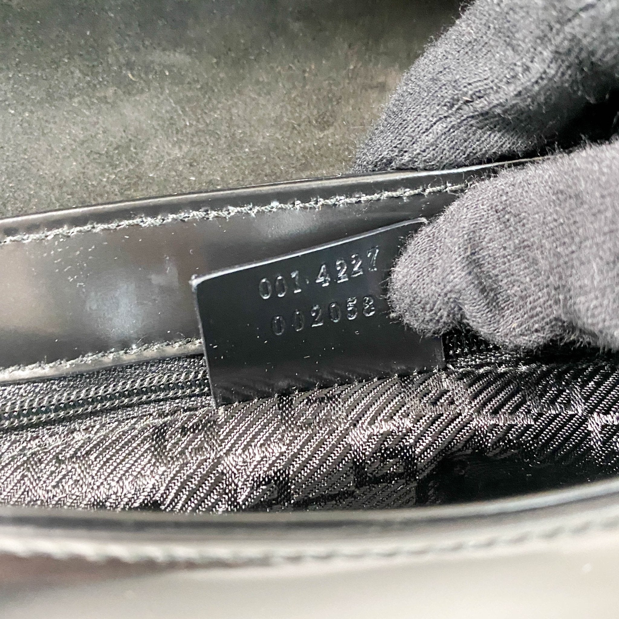 GUCCI Black Leather & Metal Hardware Detail Hand Bag, in , Sold by HIVE PRELOVED - Handle Bags, ,