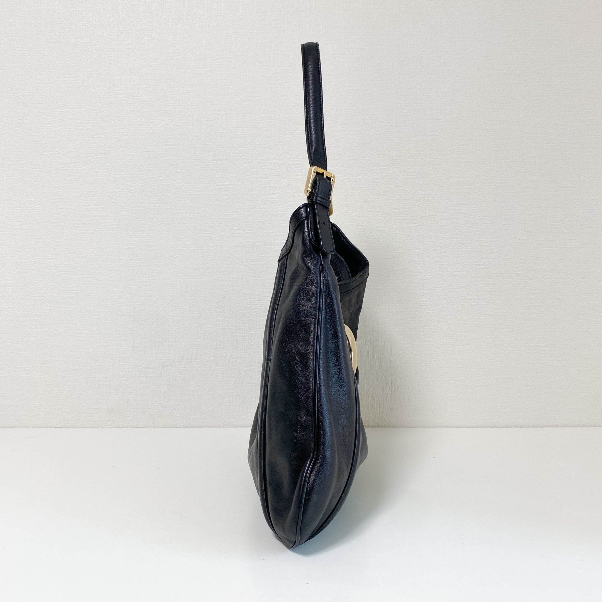 GUCCI Britt Black Interlocking Leather Handbag, in , Sold by HIVE PRELOVED - Shoulder Bags, ,