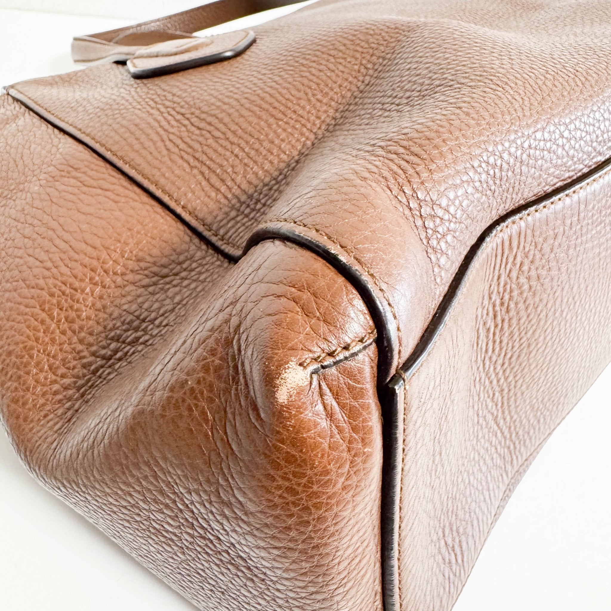 GUCCI Brown Leather Bar Tassel Totes, in , Sold by HIVE PRELOVED - Totes, ,