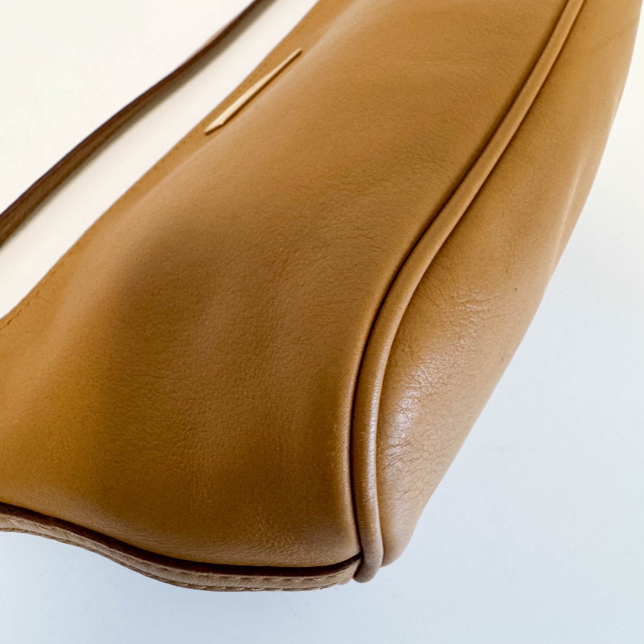 GUCCI Brown Leather Bowling Shoulder Bag, in , Sold by HIVE PRELOVED - Shoulder Bags, ,