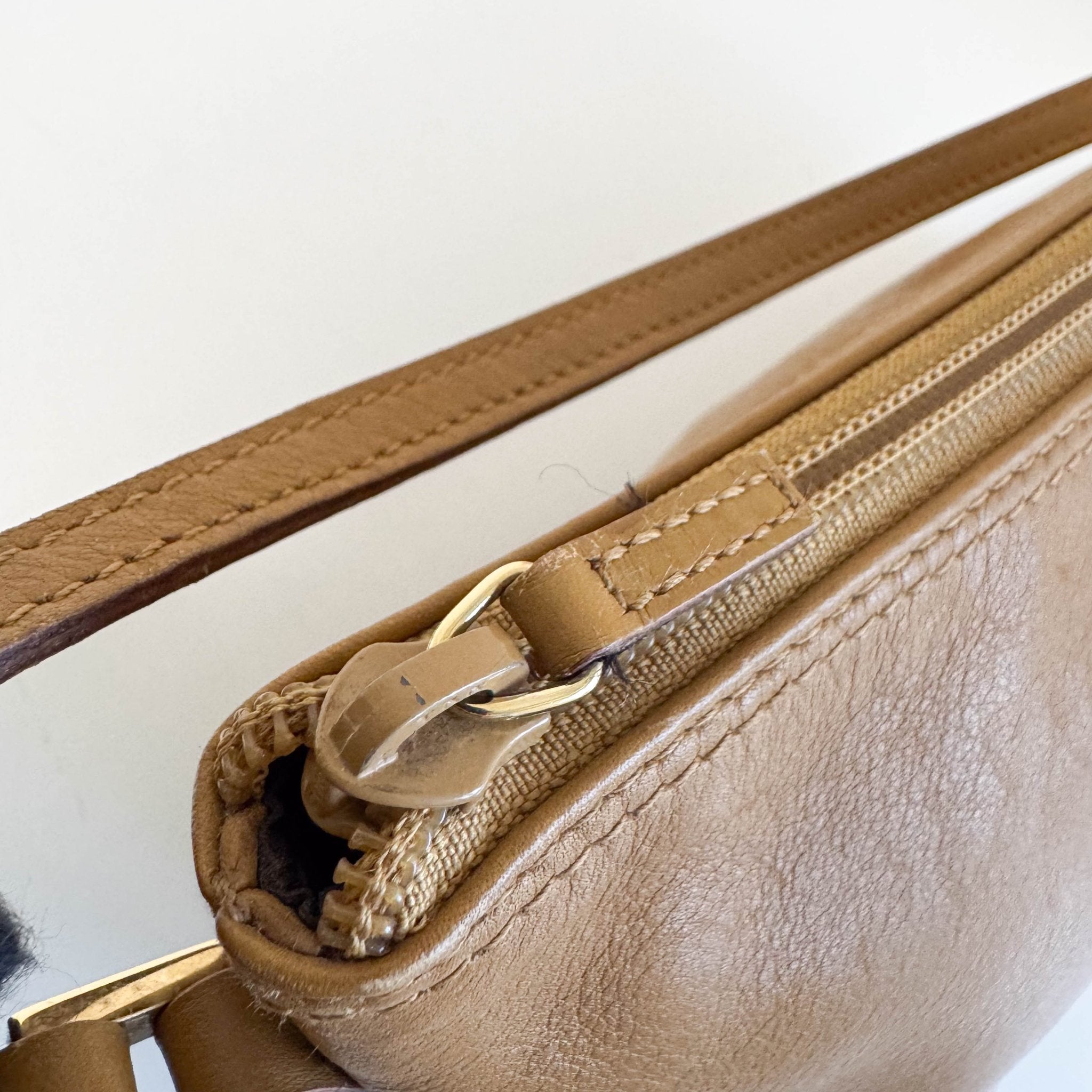 GUCCI Brown Leather Bowling Shoulder Bag, in , Sold by HIVE PRELOVED - Shoulder Bags, ,