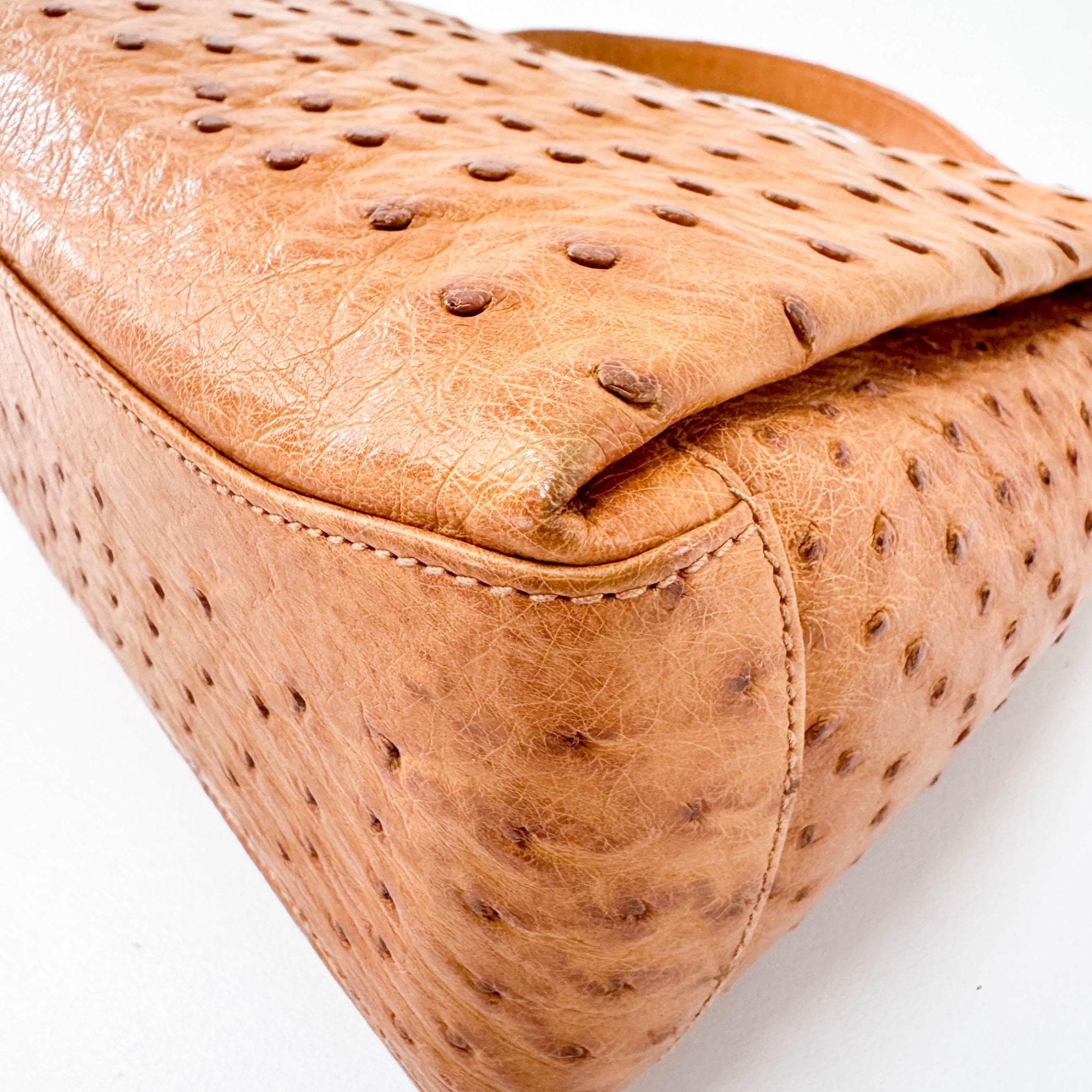 GUCCI Brown Leather Old Turn Lock Black / 30 Handbag, in , Sold by HIVE PRELOVED - Handle Bags, ,