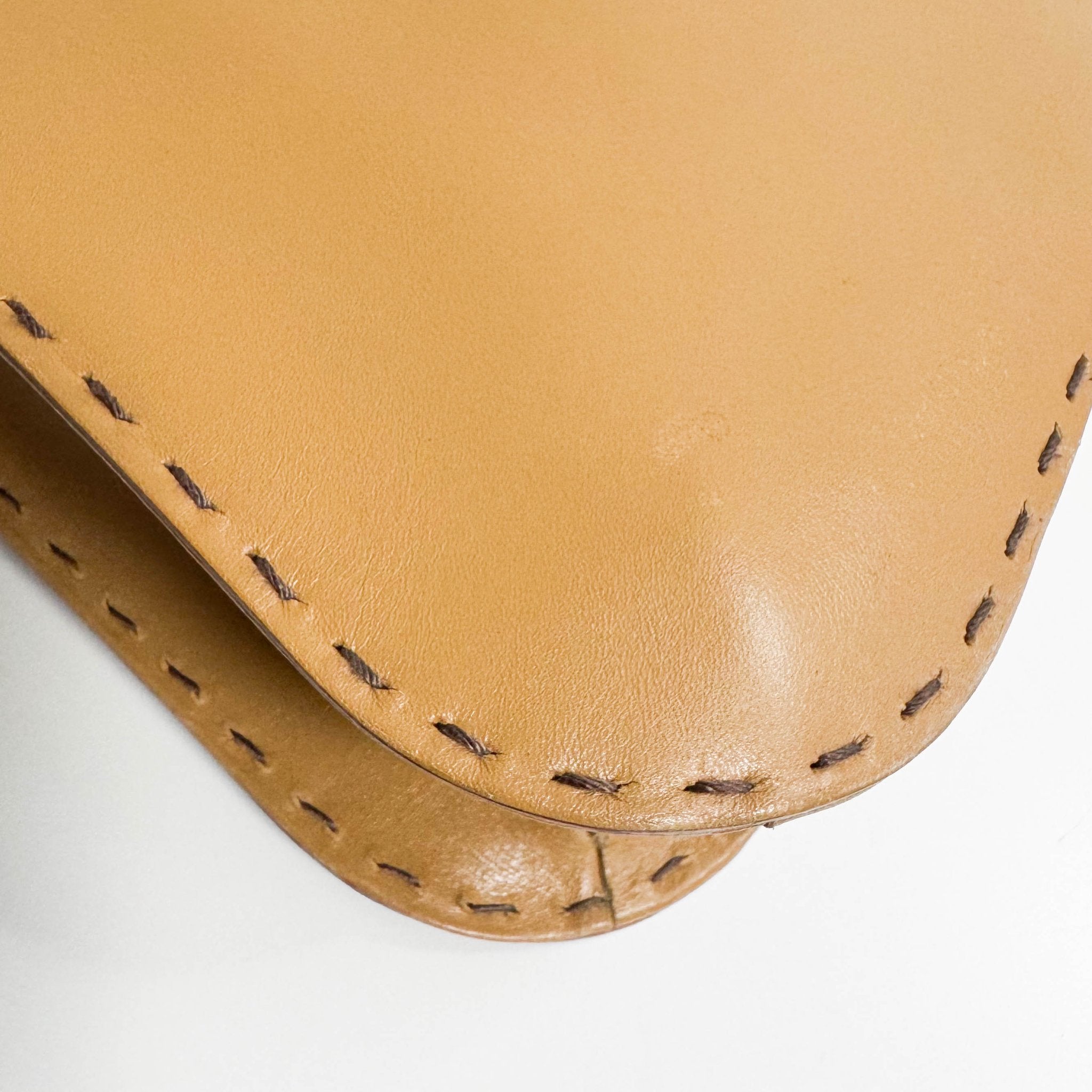 GUCCI Brown Leather Shoulder Bag, in , Sold by HIVE PRELOVED - Shoulder Bags, ,