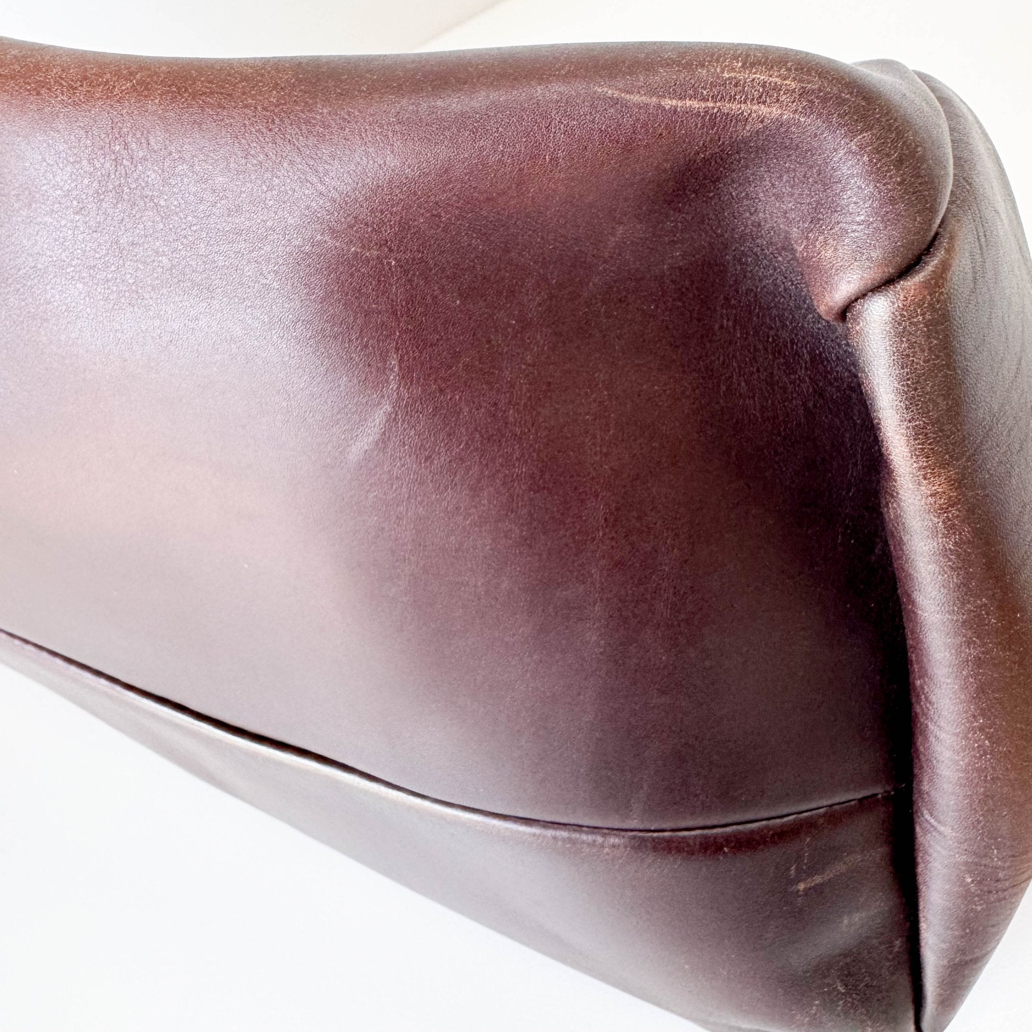 GUCCI Brown Leather Wood Handles Doctor Handbag, in , Sold by HIVE PRELOVED - Totes, ,