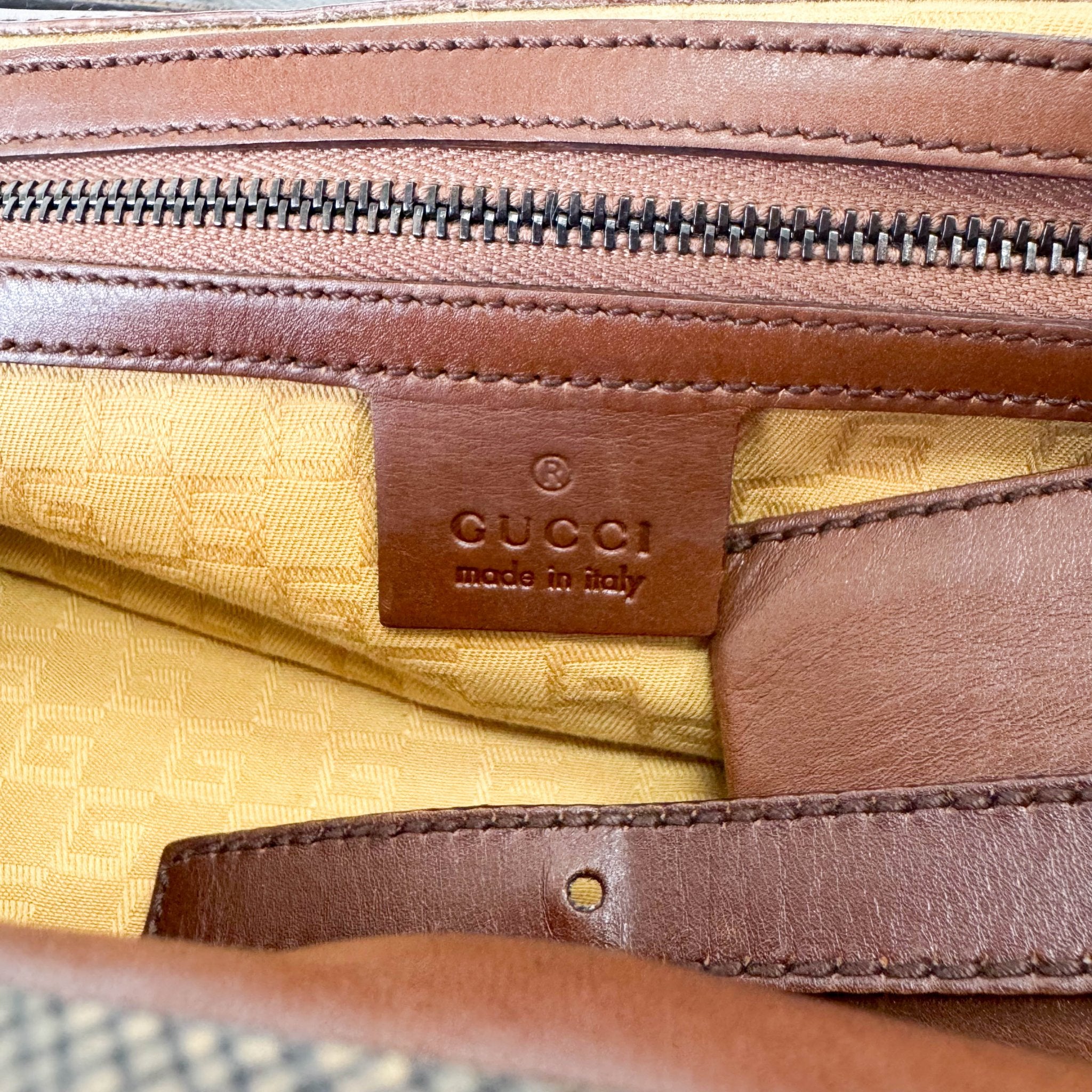 GUCCI Brown Leather Wood Handles Doctor Handbag, in , Sold by HIVE PRELOVED - Totes, ,