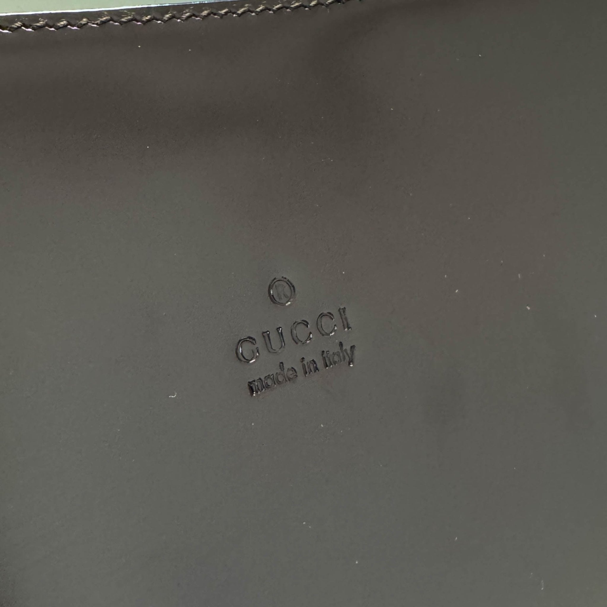 GUCCI Brown Patent Leather Shoulder Bag, in , Sold by HIVE PRELOVED - Shoulder Bags, ,