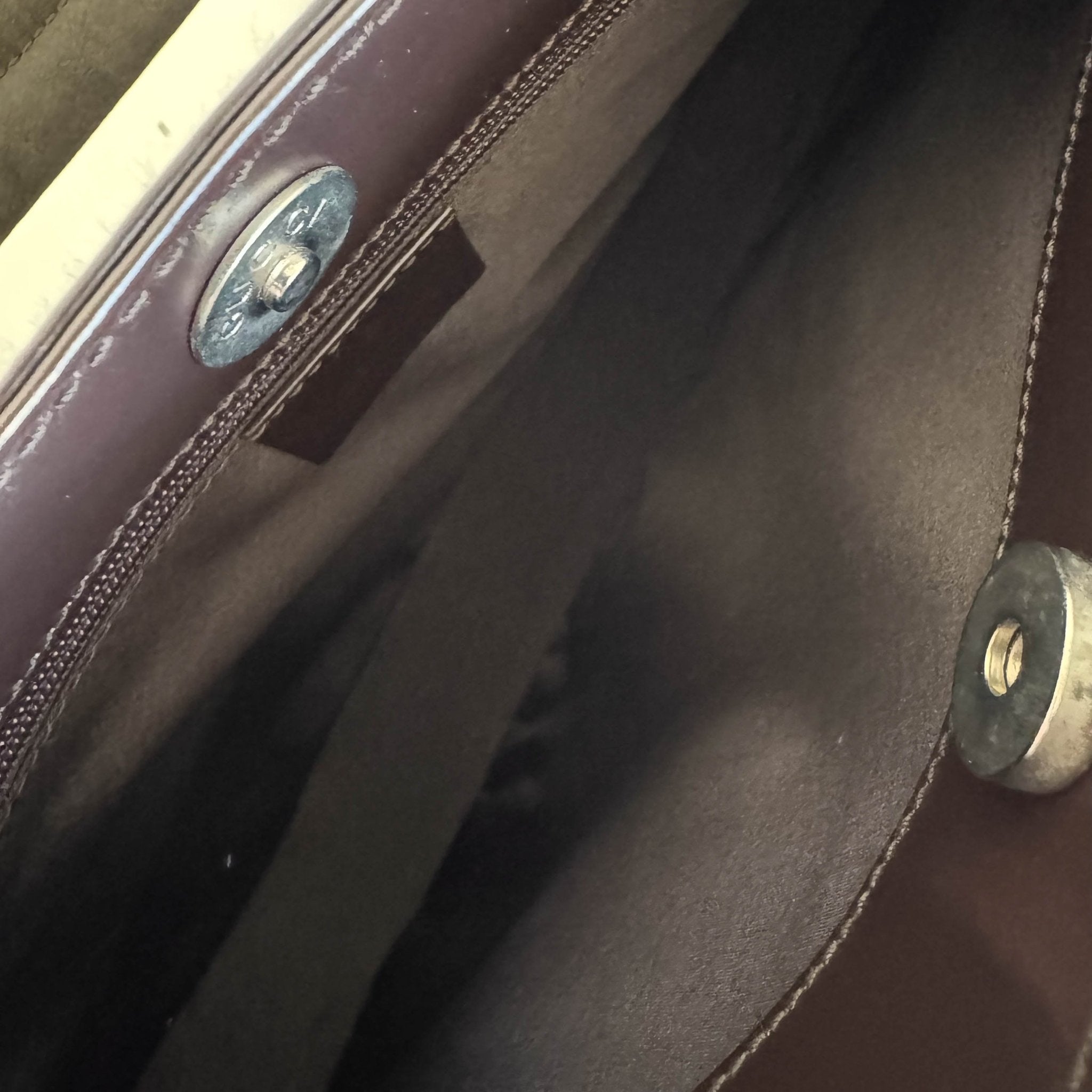 GUCCI Brown Patent Leather Shoulder Bag, in , Sold by HIVE PRELOVED - Shoulder Bags, ,