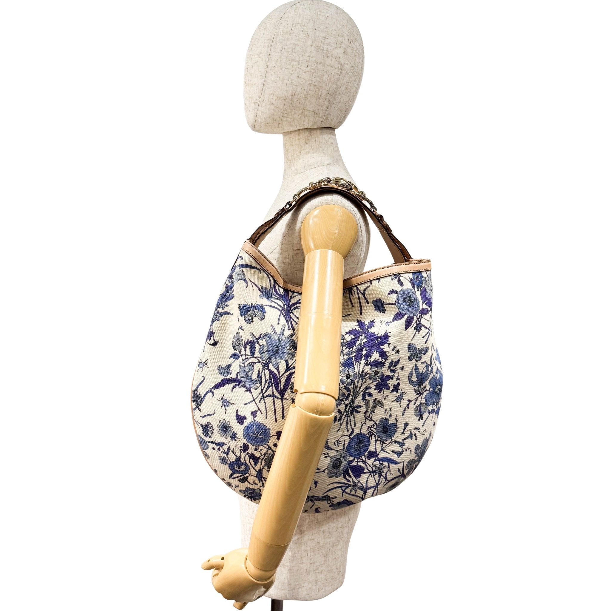 GUCCI Canvas Floral Hobo Shoulder Bag, in , Sold by HIVE PRELOVED - Shoulder Bags, ,