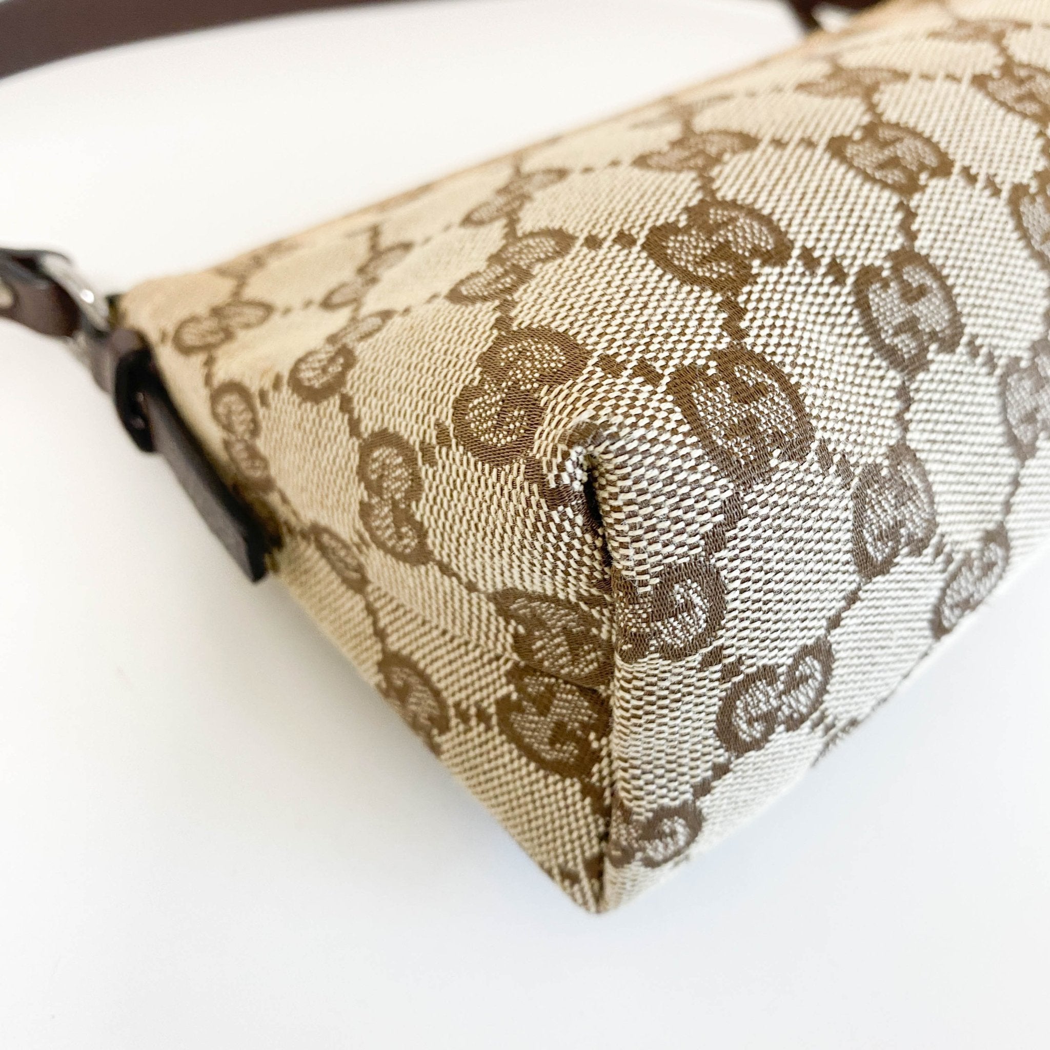 GUCCI GG Canvas Pochette Accesorie Shoulder Bag, in , Sold by HIVE PRELOVED - Shoulder Bags, ,