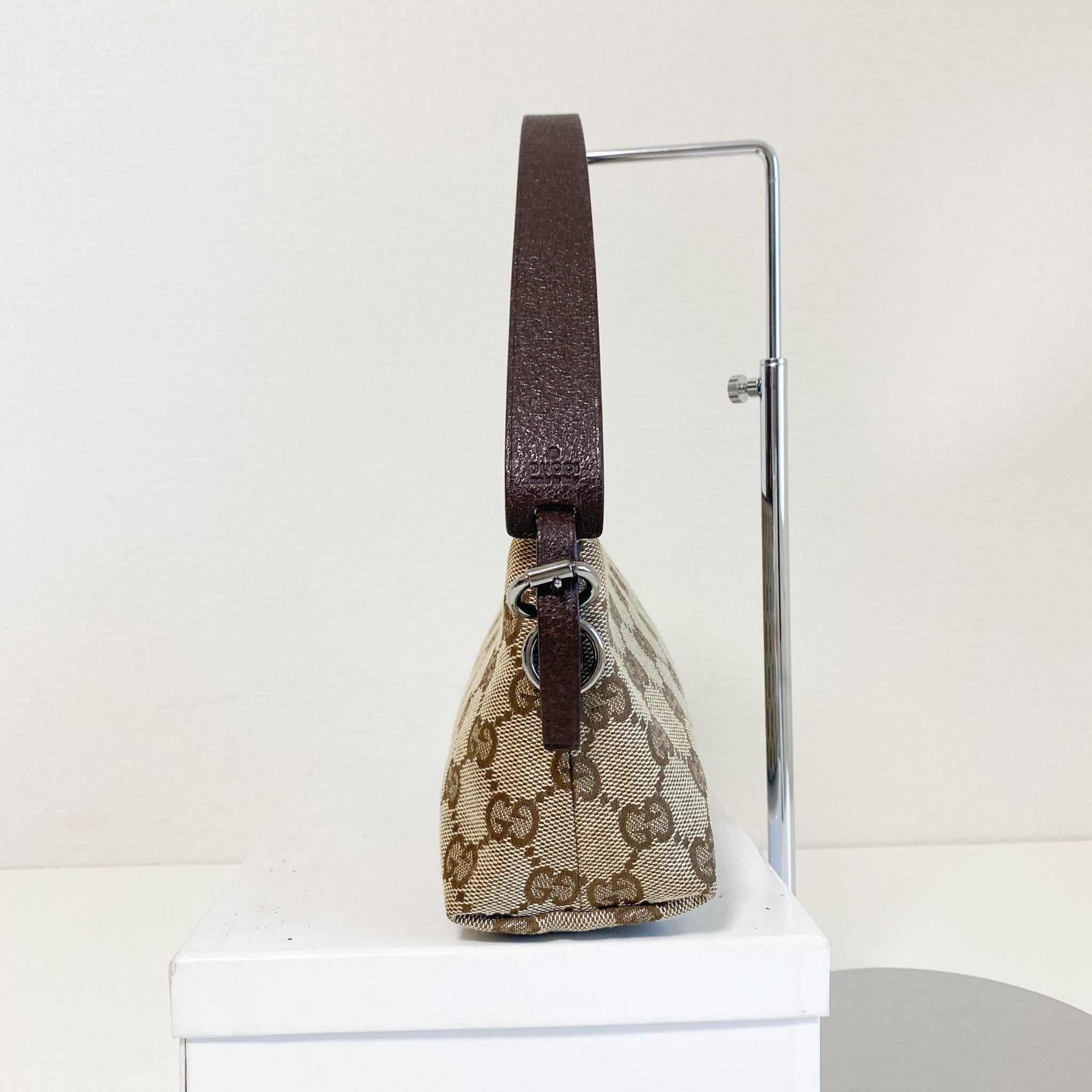 GUCCI GG Canvas Pochette Accesorie Shoulder Bag, in , Sold by HIVE PRELOVED - Shoulder Bags, ,