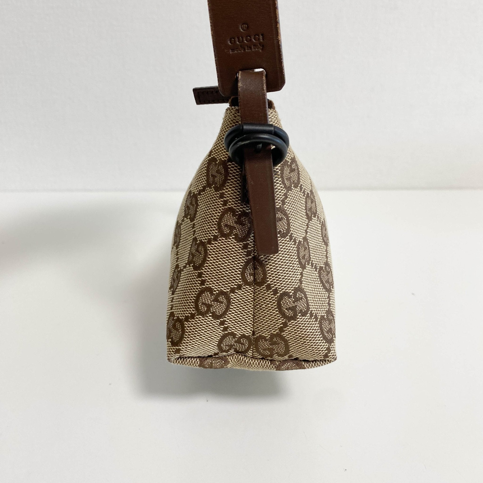 GUCCI GG Canvas Pochette Accesories Shoulder Bag, in , Sold by HIVE PRELOVED - Shoulder Bags, ,