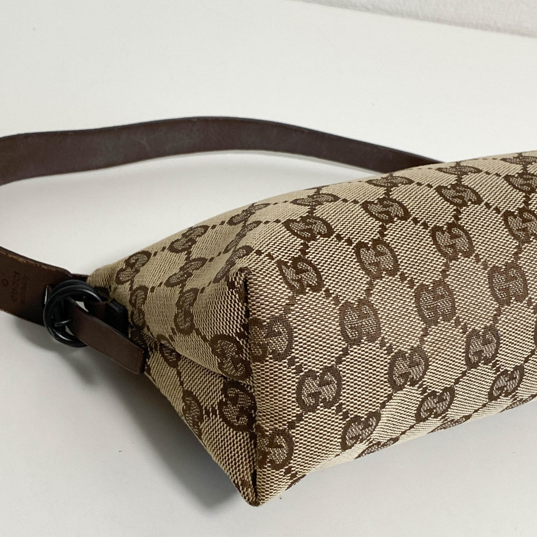 GUCCI GG Canvas Pochette Accesories Shoulder Bag, in , Sold by HIVE PRELOVED - Shoulder Bags, ,