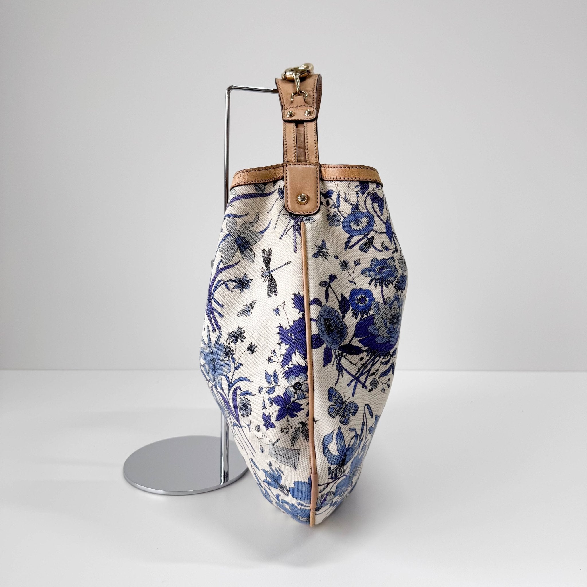 GUCCI Hobo Large Tote Shoulder Bag, in , Sold by HIVE PRELOVED - Totes, ,