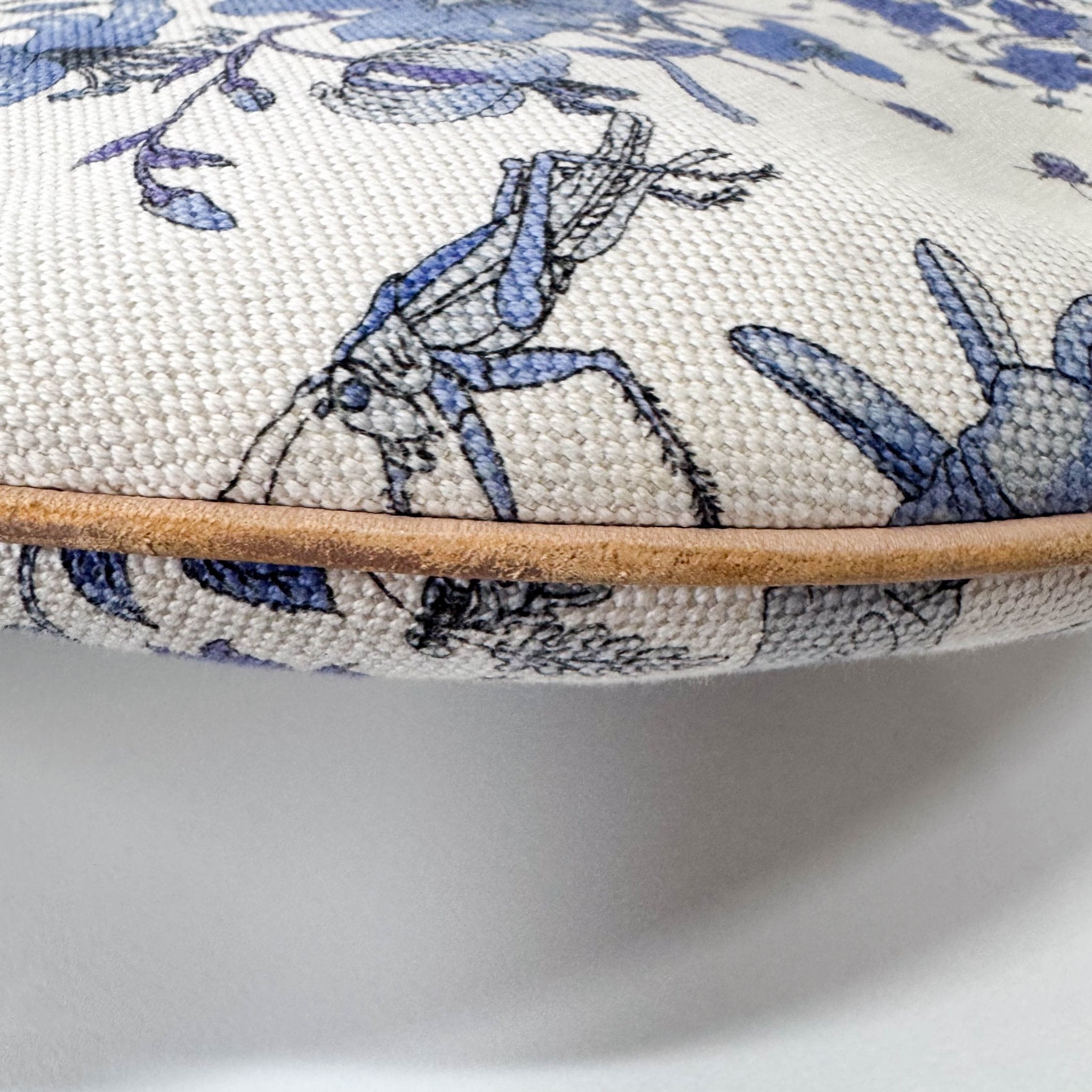 GUCCI Hobo Large Tote Shoulder Bag, in , Sold by HIVE PRELOVED - Totes, ,