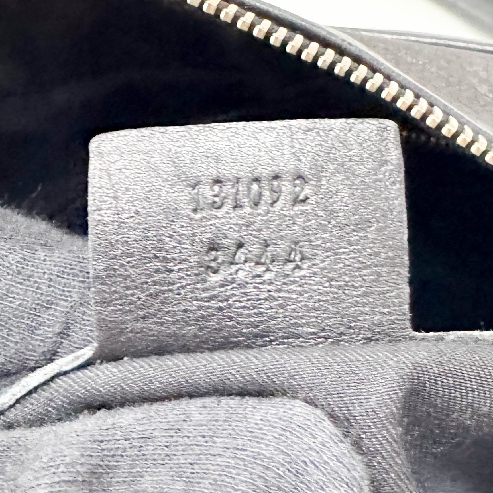 GUCCI Horsebit Black Leather & Chain Detail Shoulder Bag, in , Sold by HIVE PRELOVED - Shoulder Bags, ,