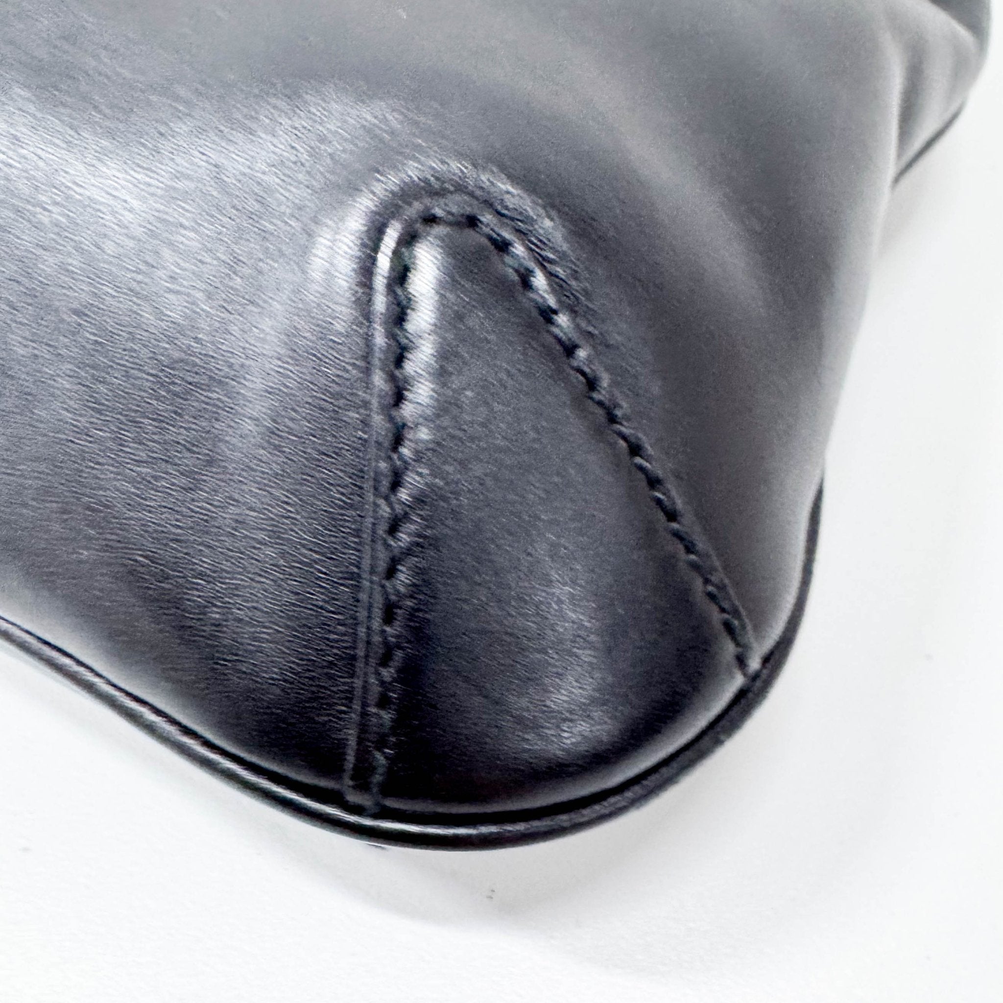 GUCCI Horsebit Black Leather Hobo Shoulder Bag, in , Sold by HIVE PRELOVED - Shoulder Bags, ,