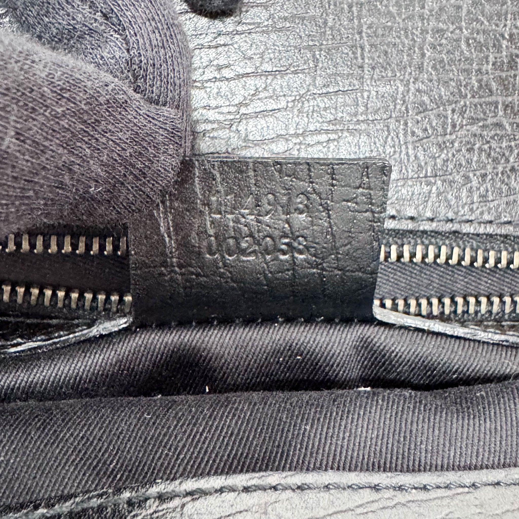 GUCCI Horsebit Chain Black GG Canvas & Leather Shoulder Bag, in , Sold by HIVE PRELOVED - Shoulder Bags, ,