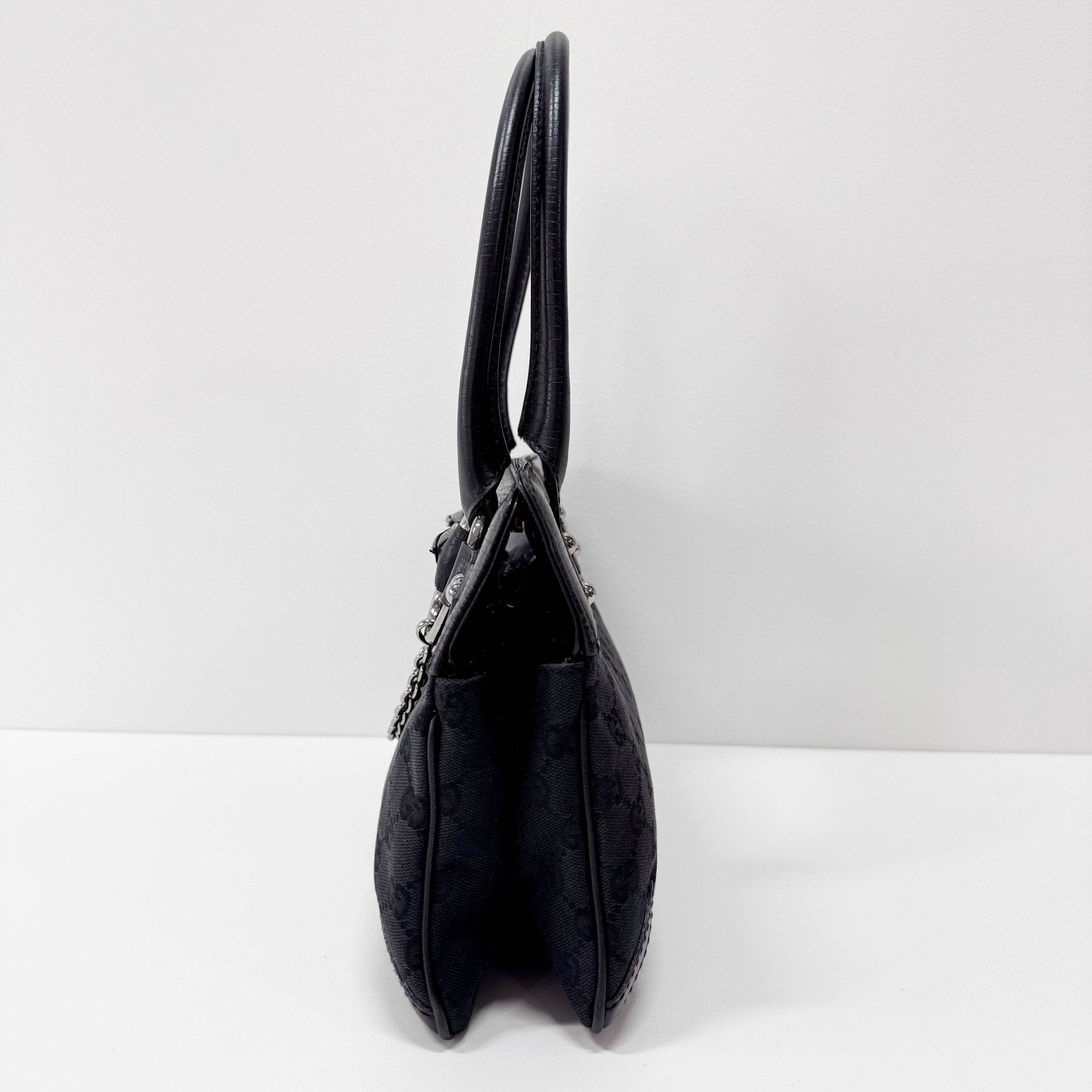 GUCCI Horsebit Chain Black GG Canvas & Leather Shoulder Bag, in , Sold by HIVE PRELOVED - Shoulder Bags, ,