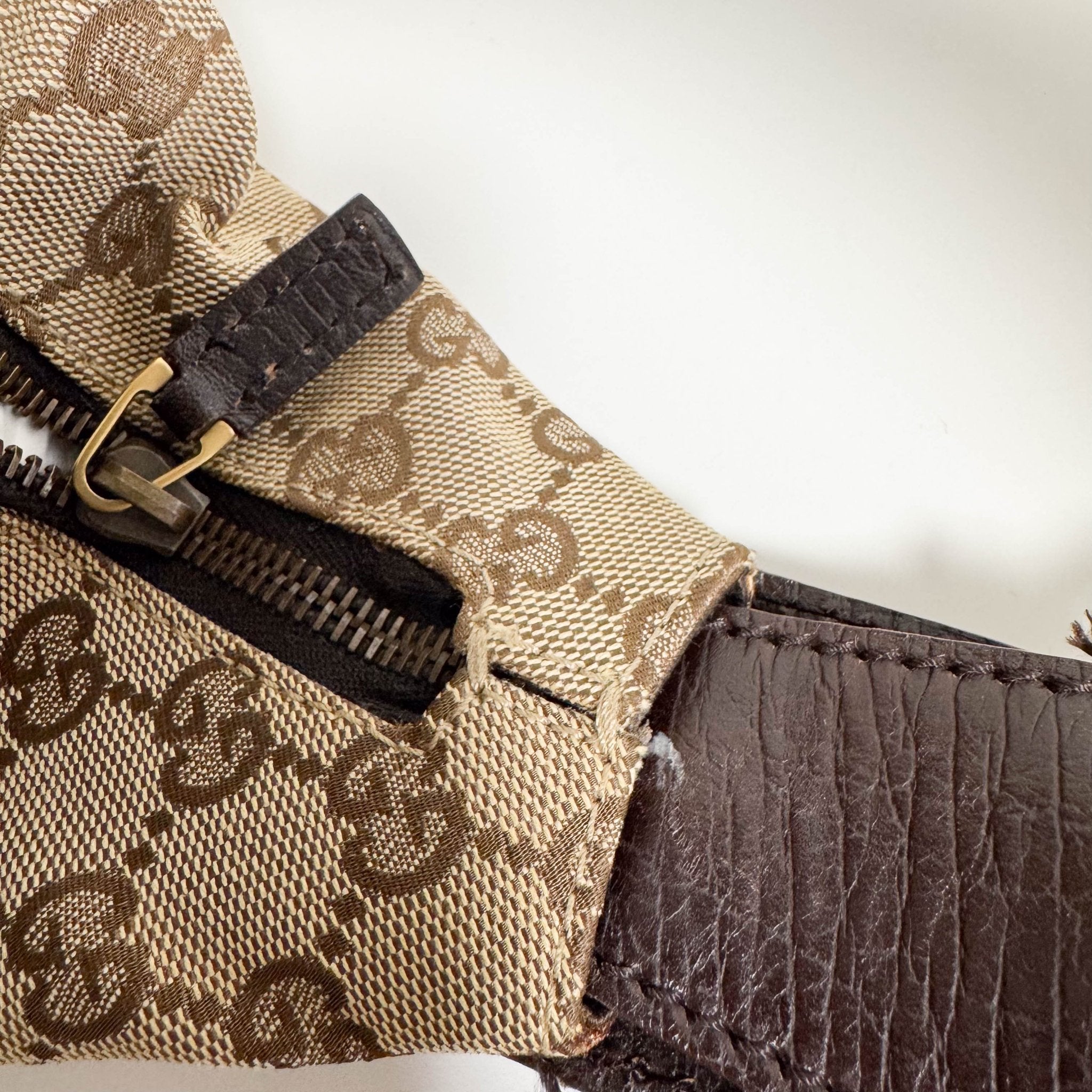 GUCCI Horsebit GG Canvas Beige Hobo Shoulder Bag, in , Sold by HIVE PRELOVED - Shoulder Bags, ,