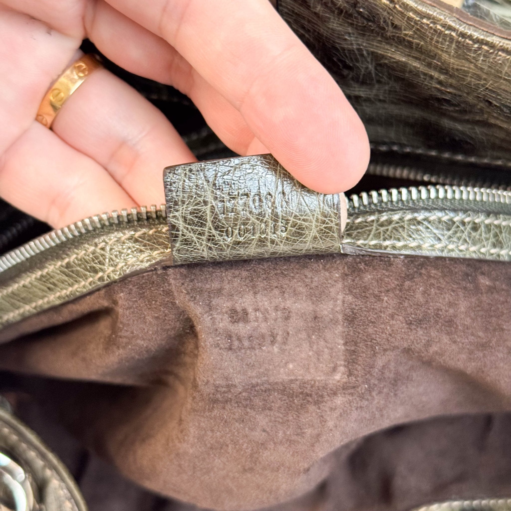 GUCCI Indy Green Leather Hobo Shoulder Bag, in , Sold by HIVE PRELOVED - Shoulder Bags, ,