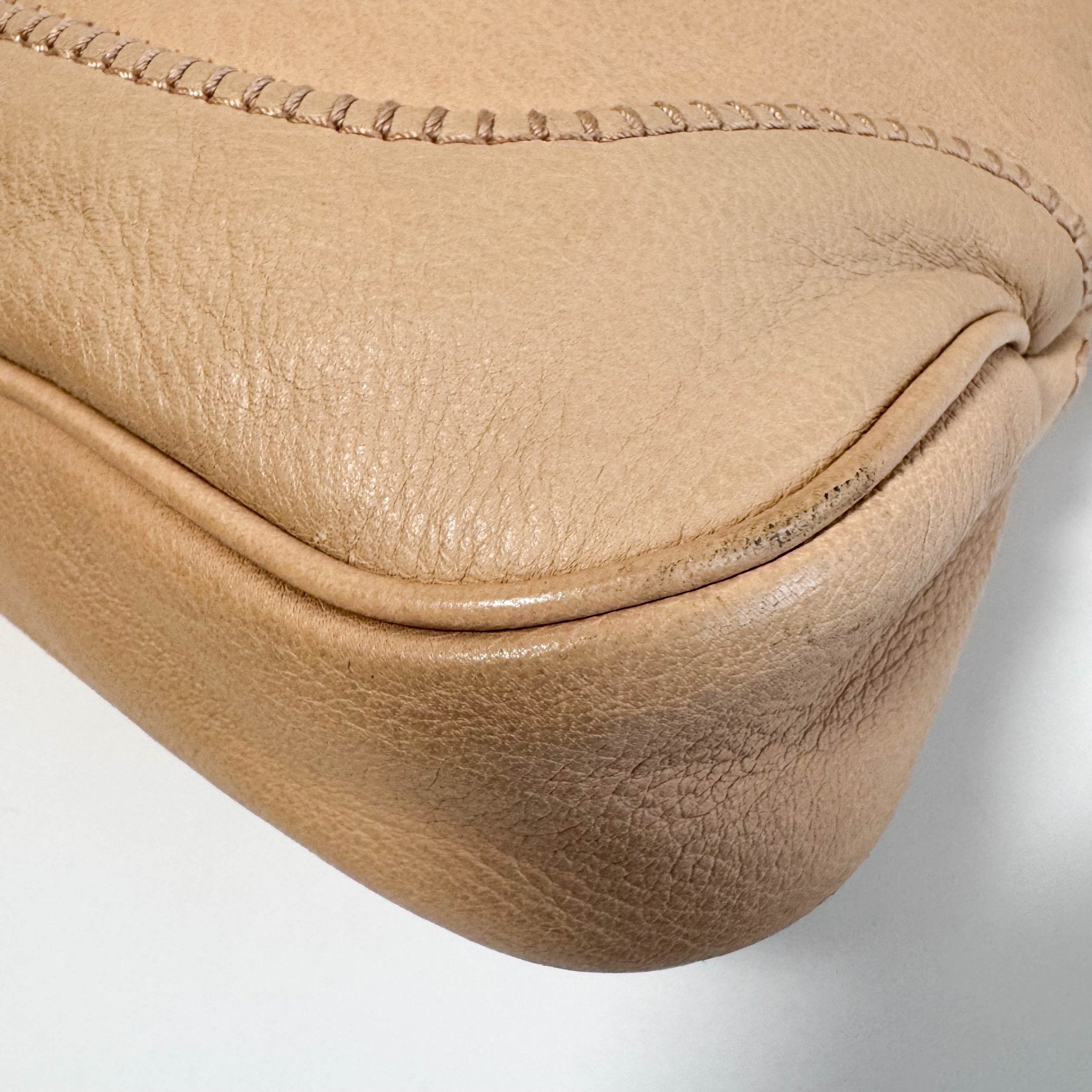 GUCCI Jackie 1961 Beige Leather Tussel Shoulder Bag, in , Sold by HIVE PRELOVED - Shoulder Bags, ,