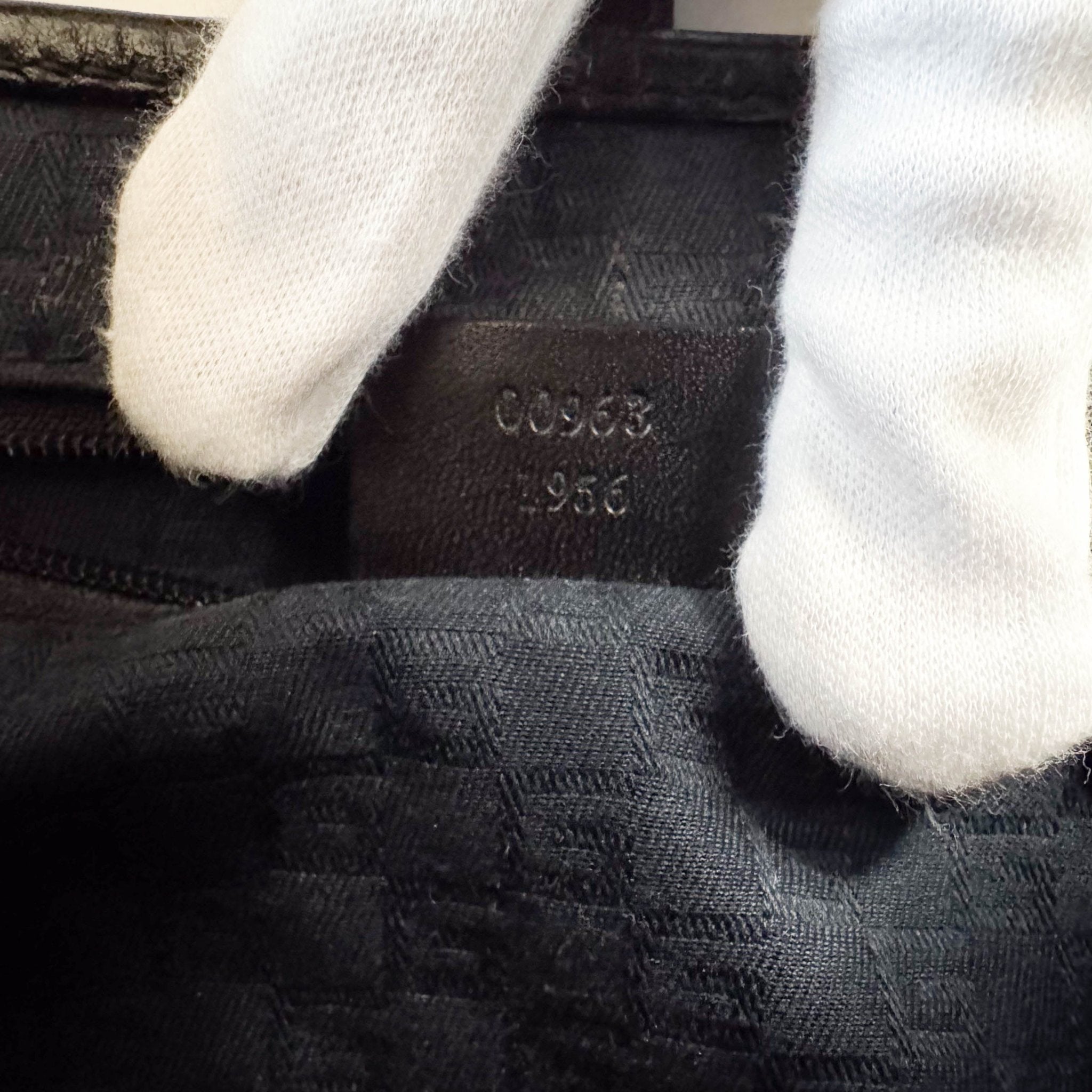 GUCCI Jackie Black Suede Sherry Shoulder Bag, in , Sold by HIVE PRELOVED - Shoulder Bags, ,