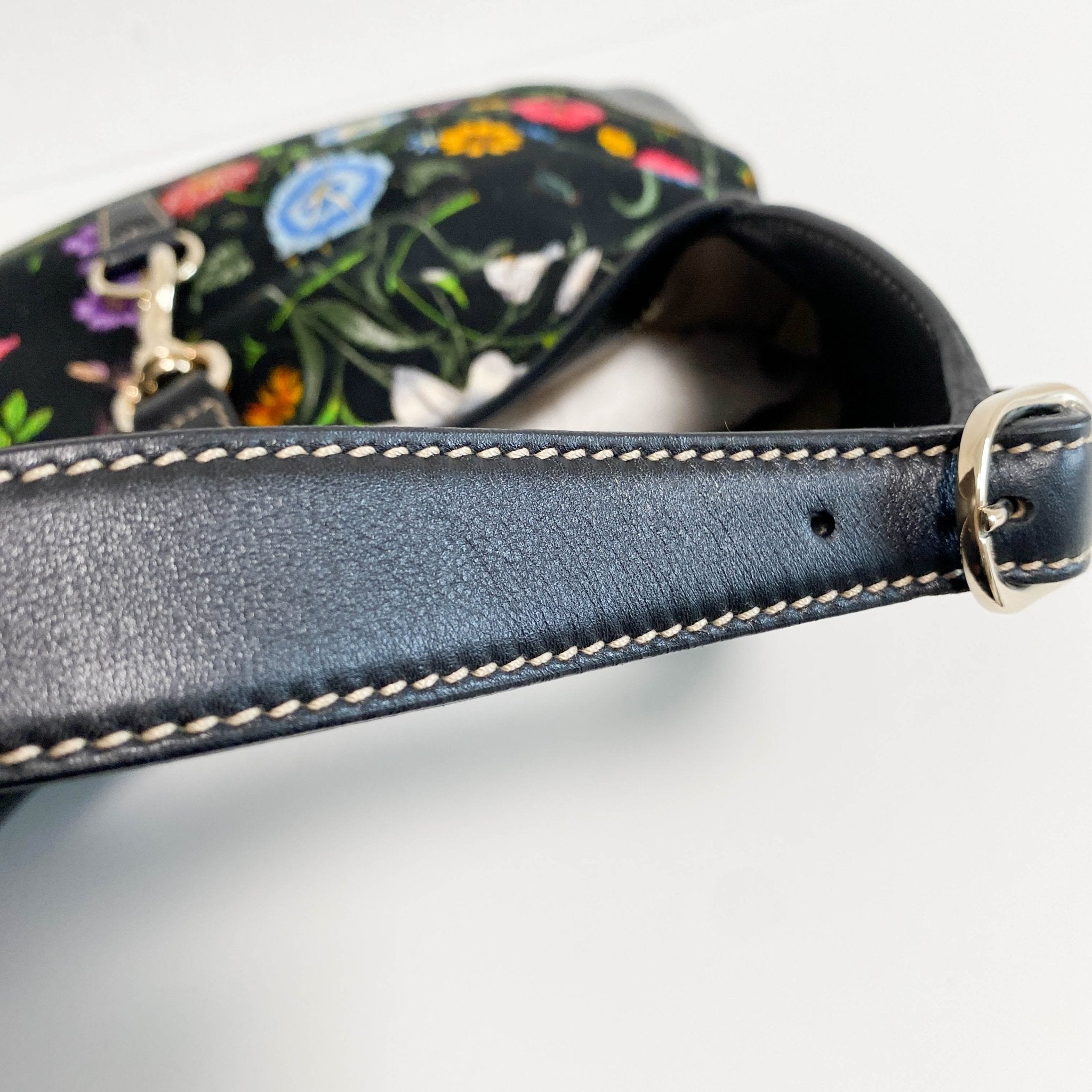 GUCCI Jackie Floral Printed Canvas Shoulder Bag, in , Sold by HIVE PRELOVED - Shoulder Bags, ,