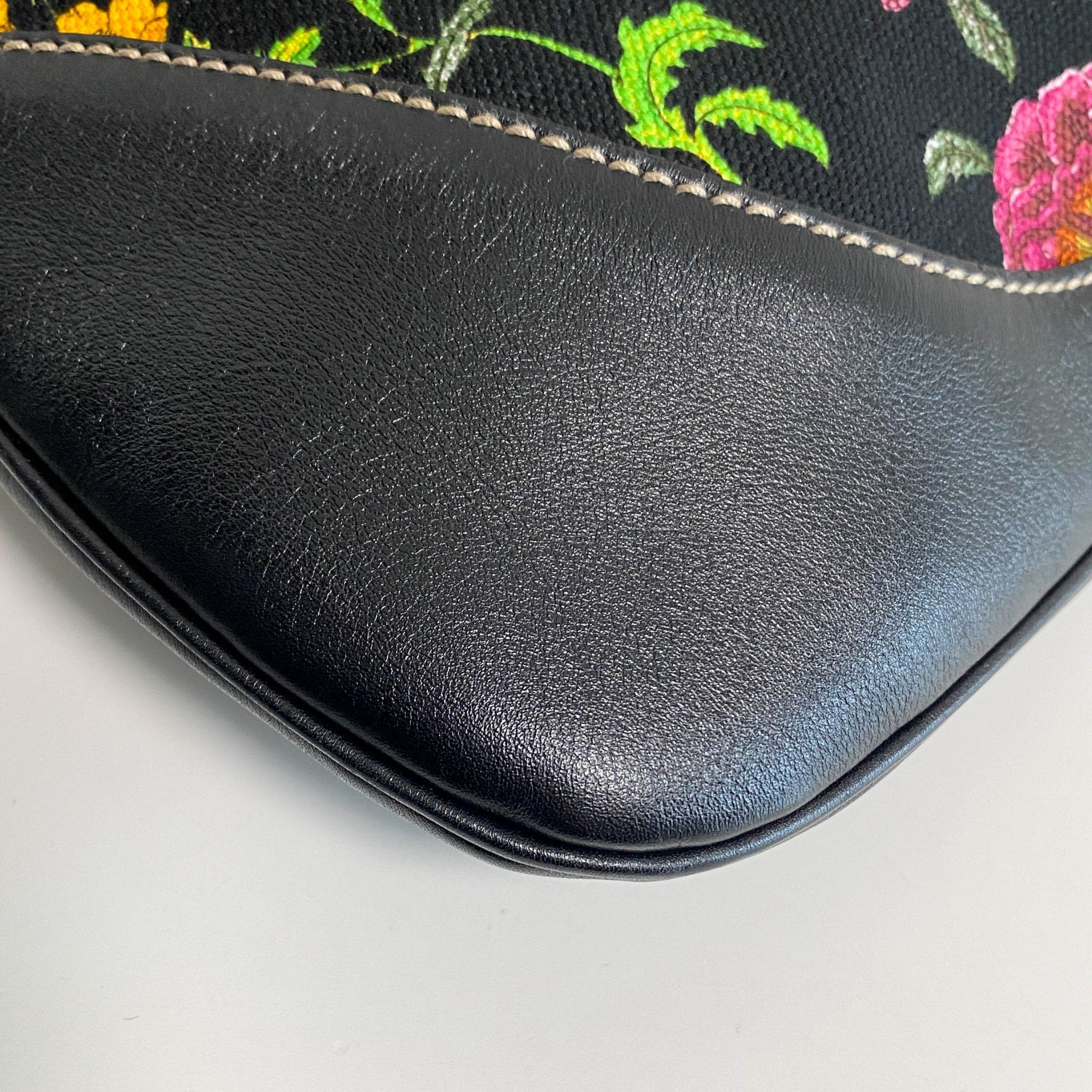 GUCCI Jackie Floral Printed Canvas Shoulder Bag, in , Sold by HIVE PRELOVED - Shoulder Bags, ,