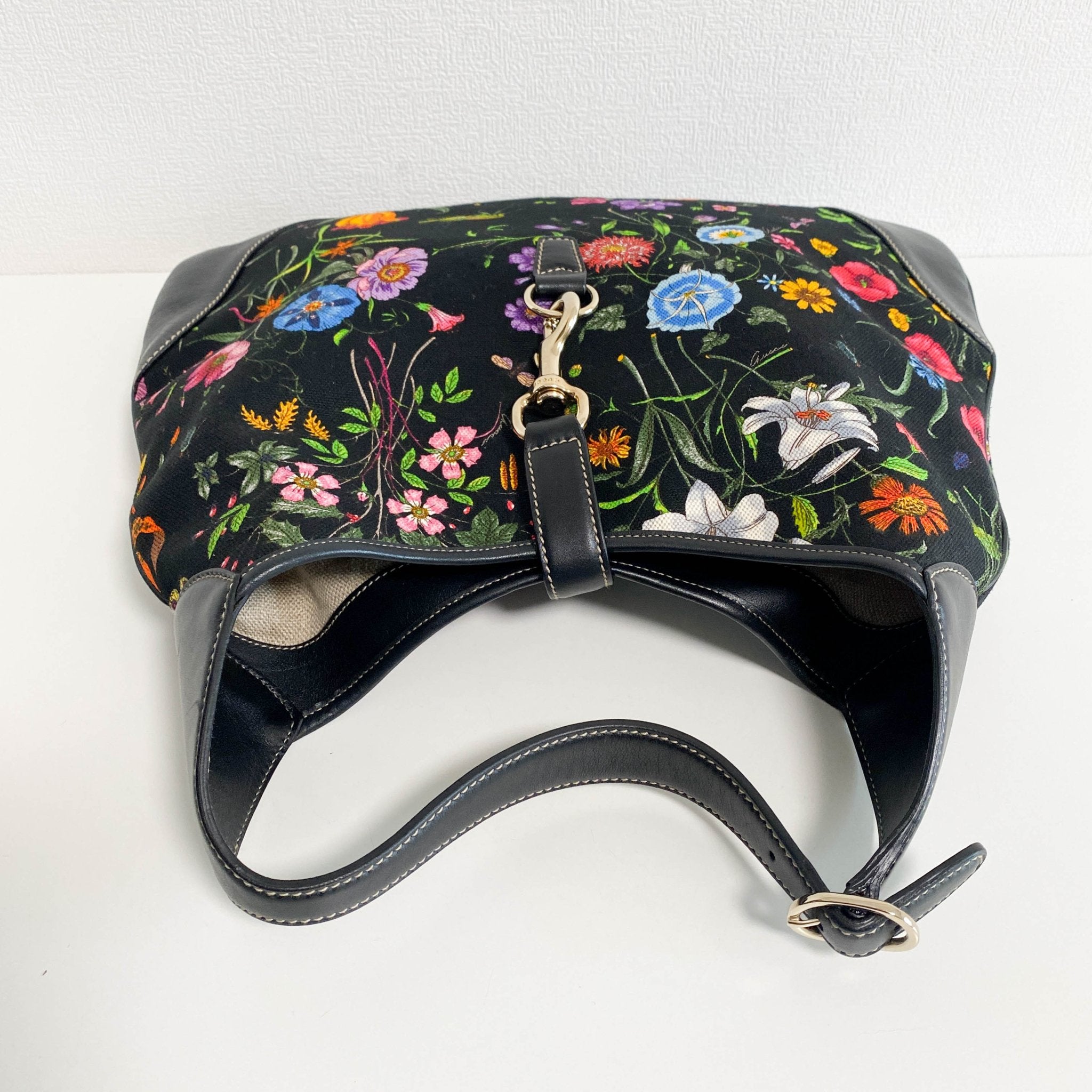 GUCCI Jackie Floral Printed Canvas Shoulder Bag, in , Sold by HIVE PRELOVED - Shoulder Bags, ,