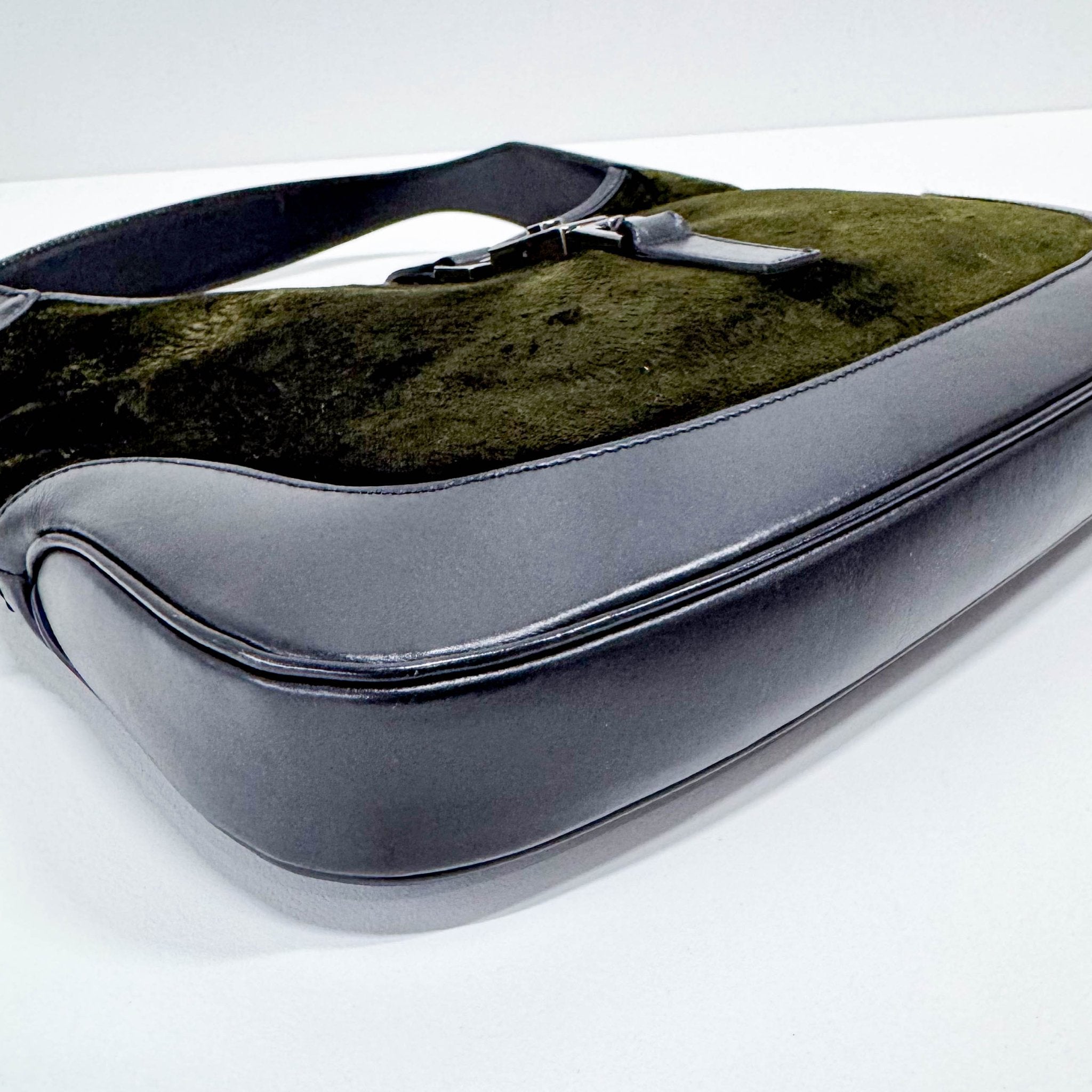 GUCCI Jackie Green Velvet and Black Leather Shoulder Bag, in , Sold by HIVE PRELOVED - Shoulder Bags, ,