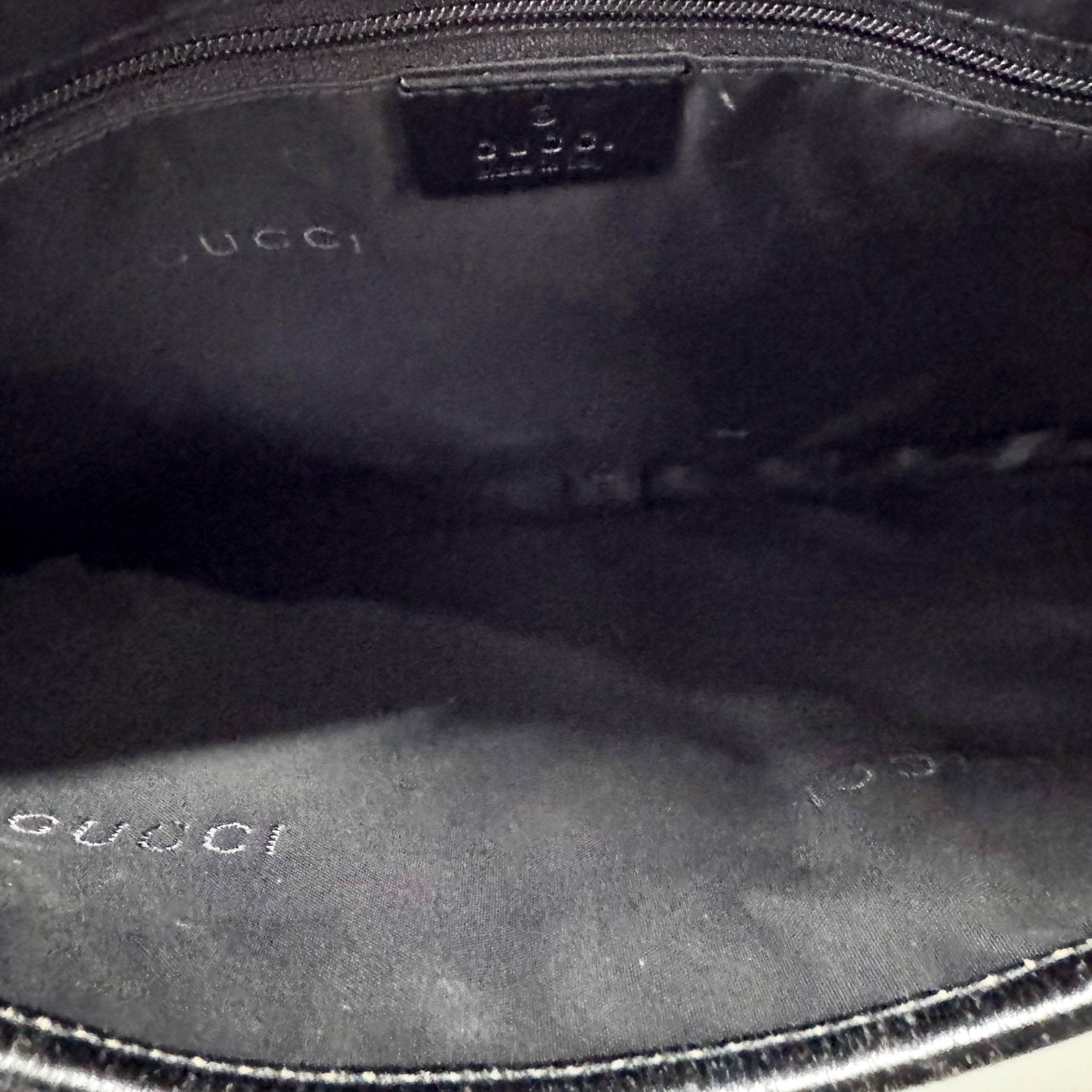 GUCCI Jackie Green Velvet and Black Leather Shoulder Bag, in , Sold by HIVE PRELOVED - Shoulder Bags, ,