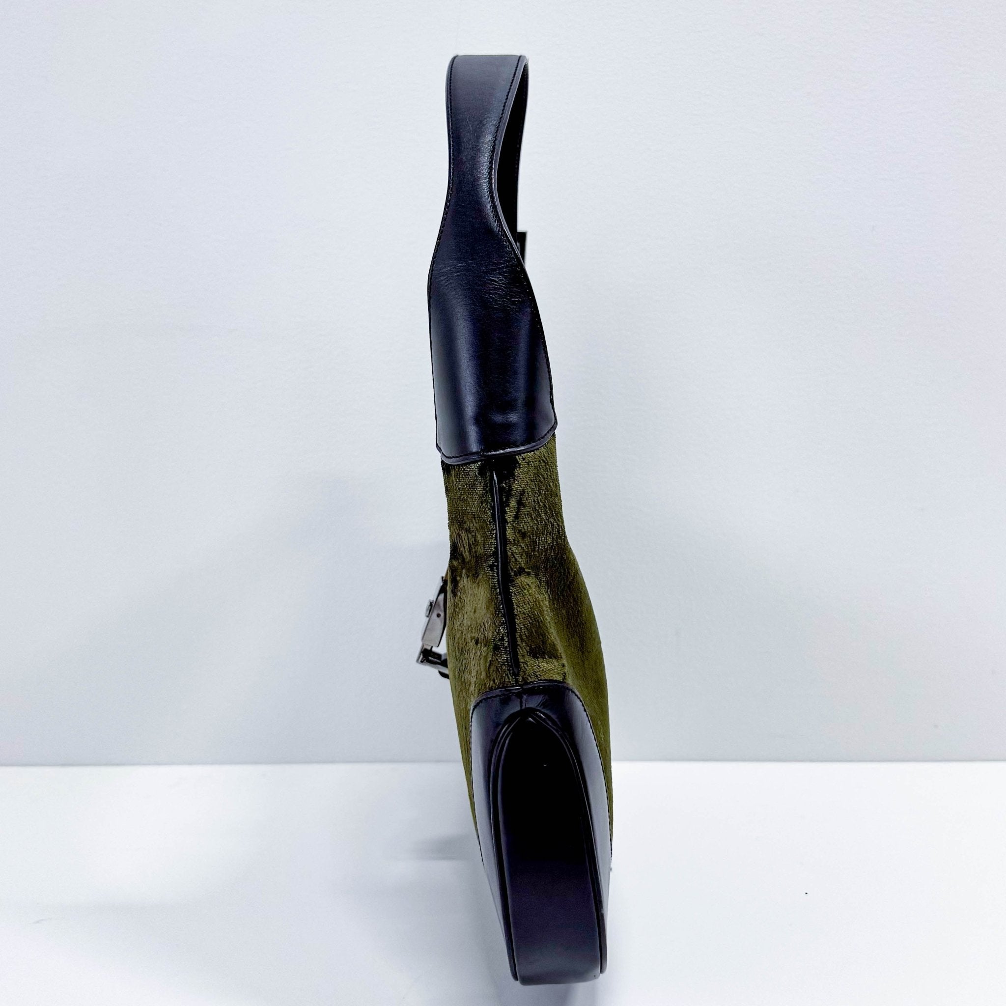 GUCCI Jackie Green Velvet and Black Leather Shoulder Bag, in , Sold by HIVE PRELOVED - Shoulder Bags, ,